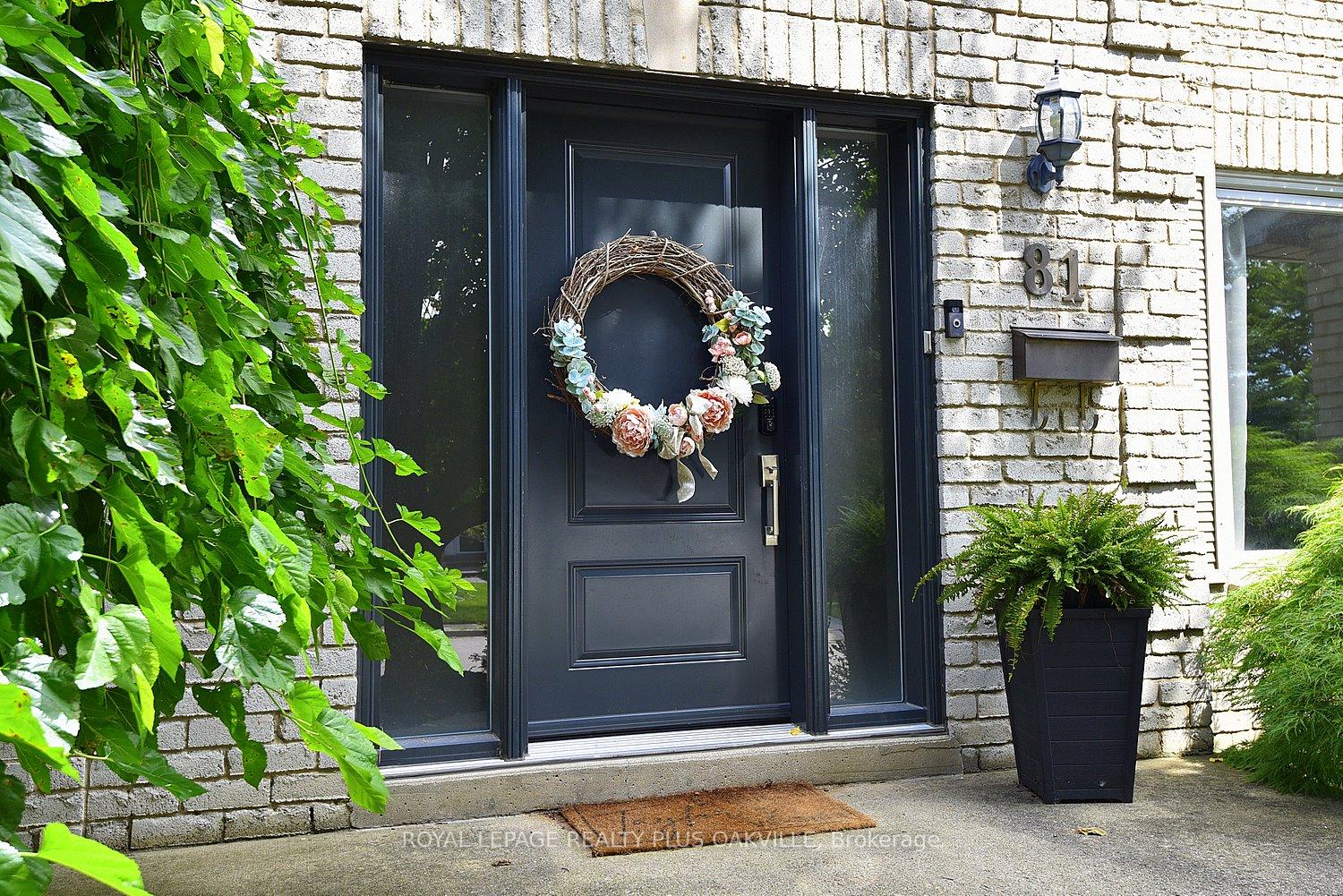 Photo 9 of 81 Jerome Park Drive, Hamilton, Dundas — HOMEH