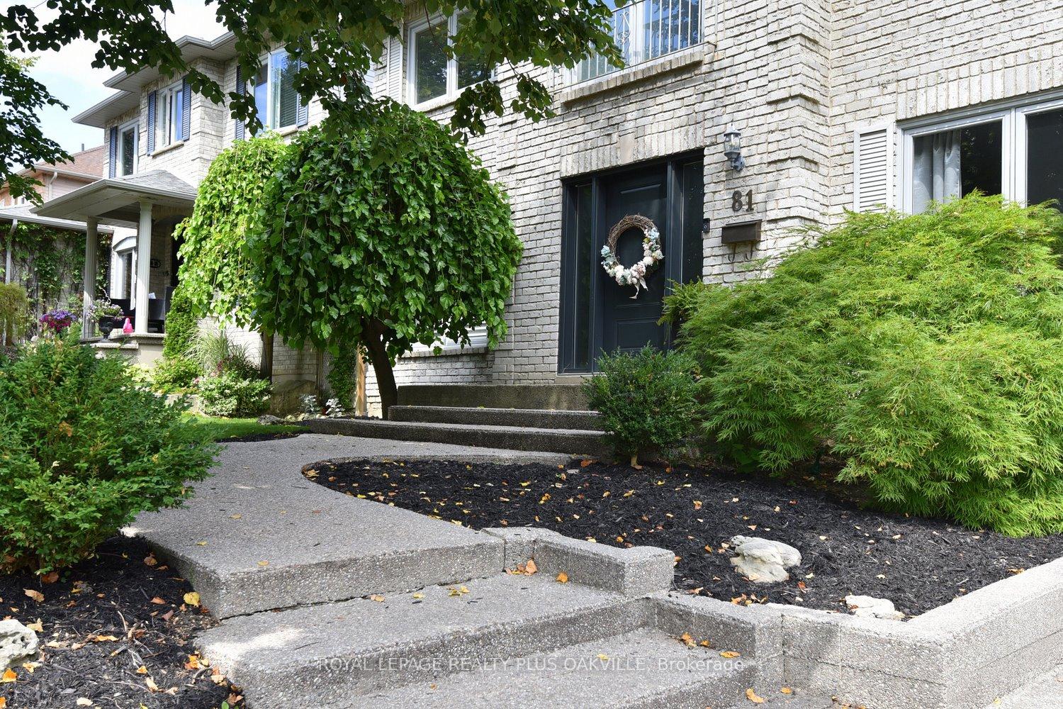 Photo 17 of 81 Jerome Park Drive, Hamilton, Dundas — HOMEH