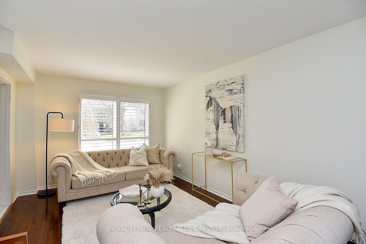 Photo 6 of 81 Jerome Park Drive, Hamilton, Dundas — HOMEH