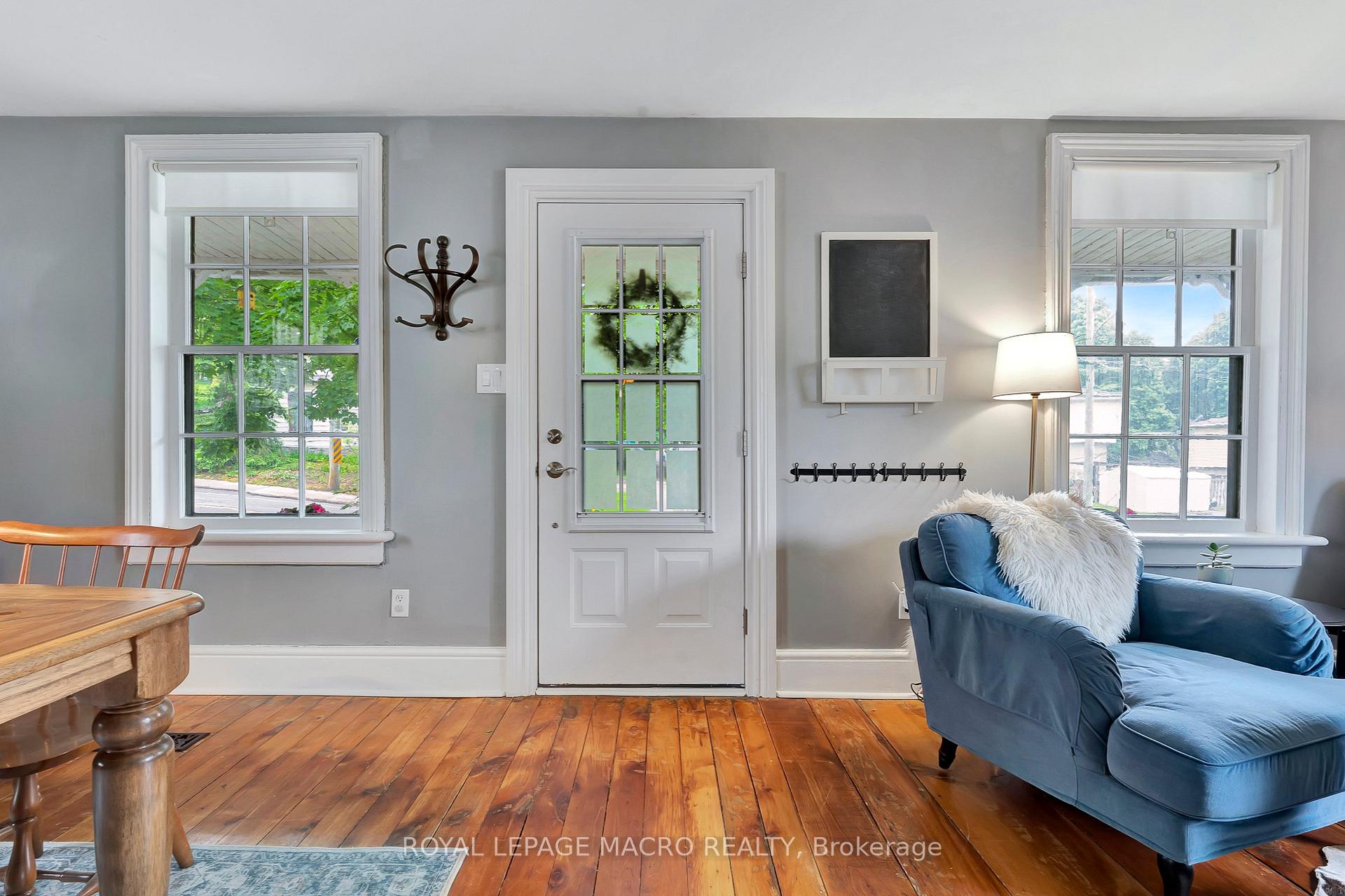 Photo 3 of 1725 Franklin Boulevard, Cambridge, Hespeler Village — HOMEH
