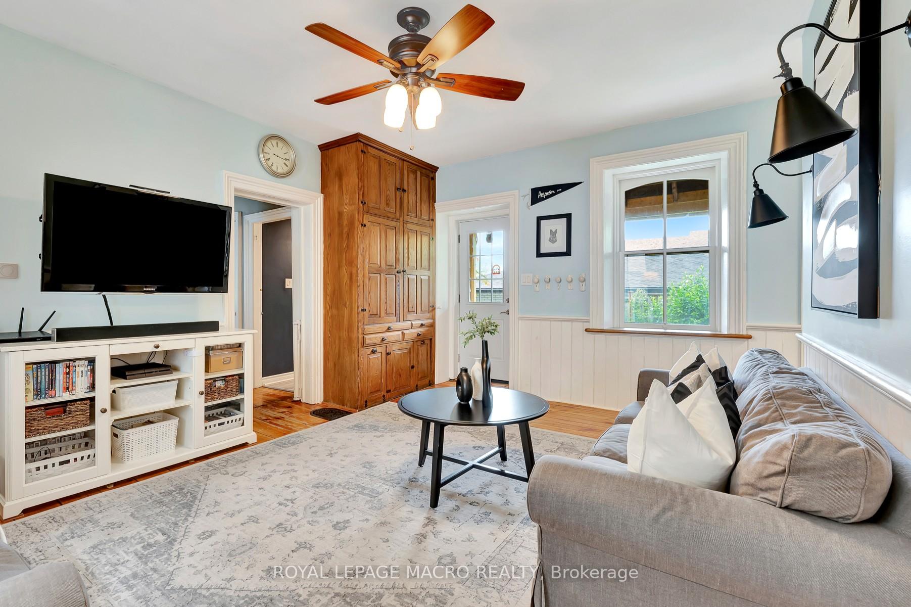 Photo 4 of 1725 Franklin Boulevard, Cambridge, Hespeler Village — HOMEH