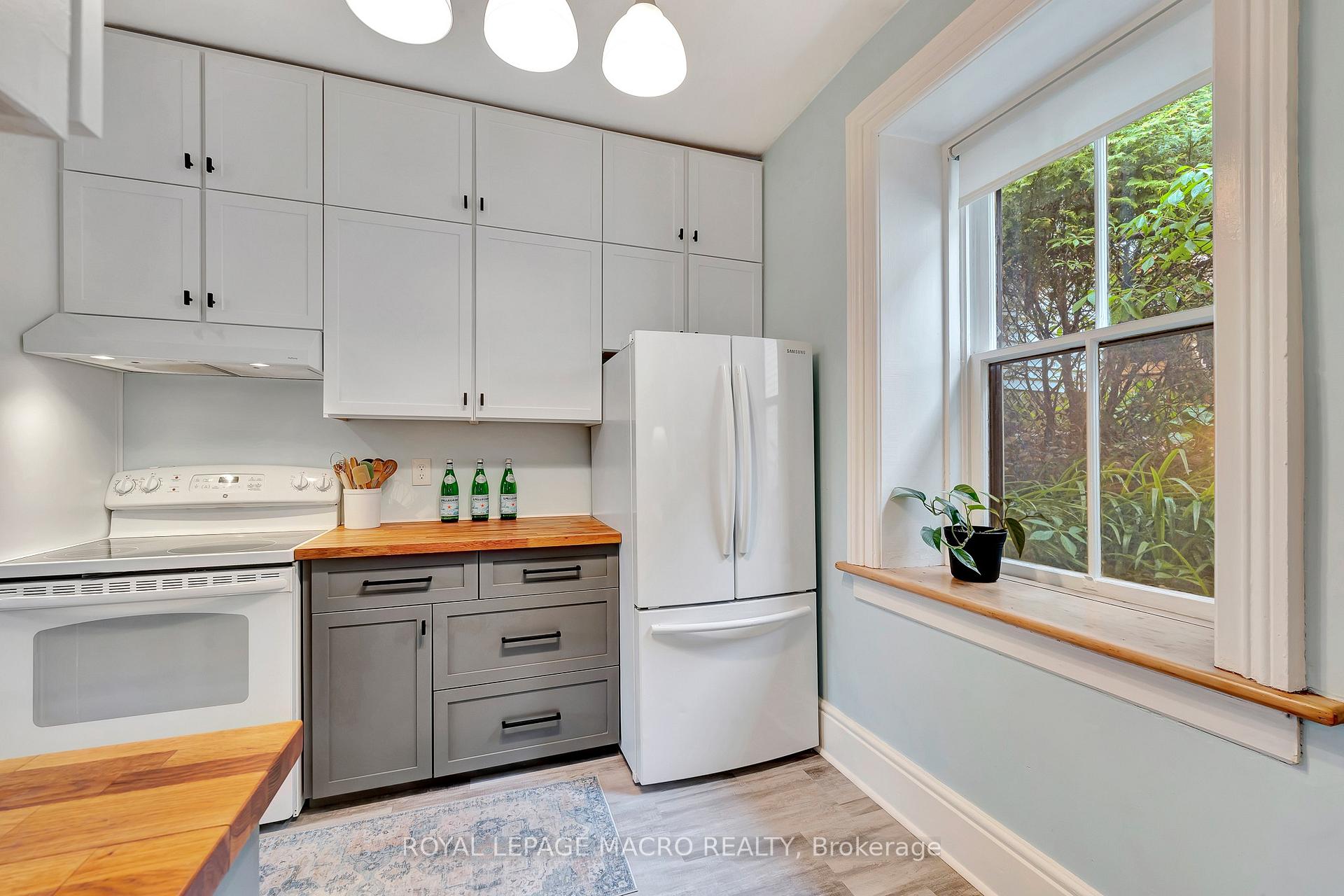 Photo 5 of 1725 Franklin Boulevard, Cambridge, Hespeler Village — HOMEH