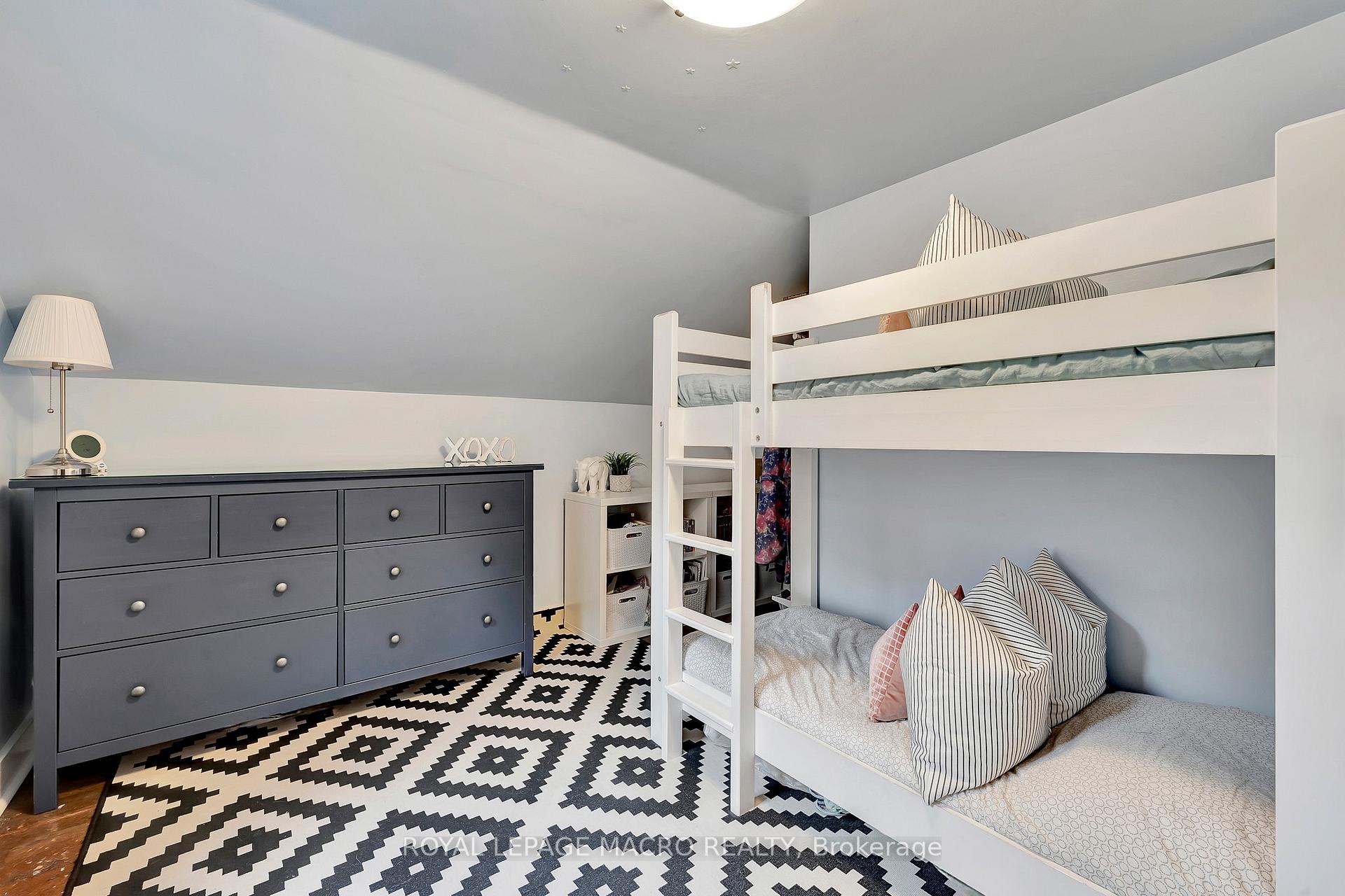 Photo 18 of 1725 Franklin Boulevard, Cambridge, Hespeler Village — HOMEH