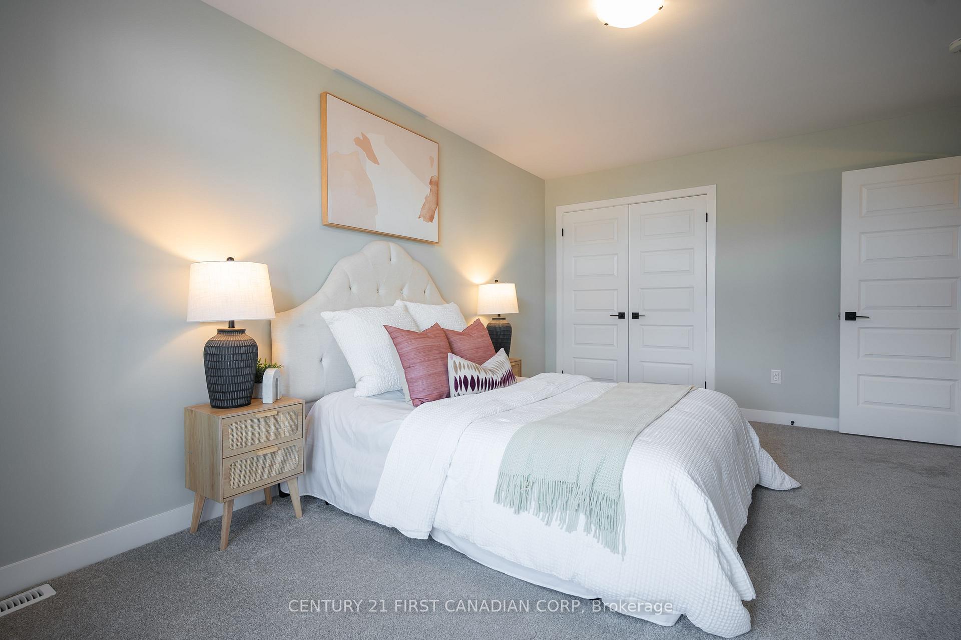 Photo 22 of 203 Winlow Way, Middlesex Centre, Kilworth — HOMEH