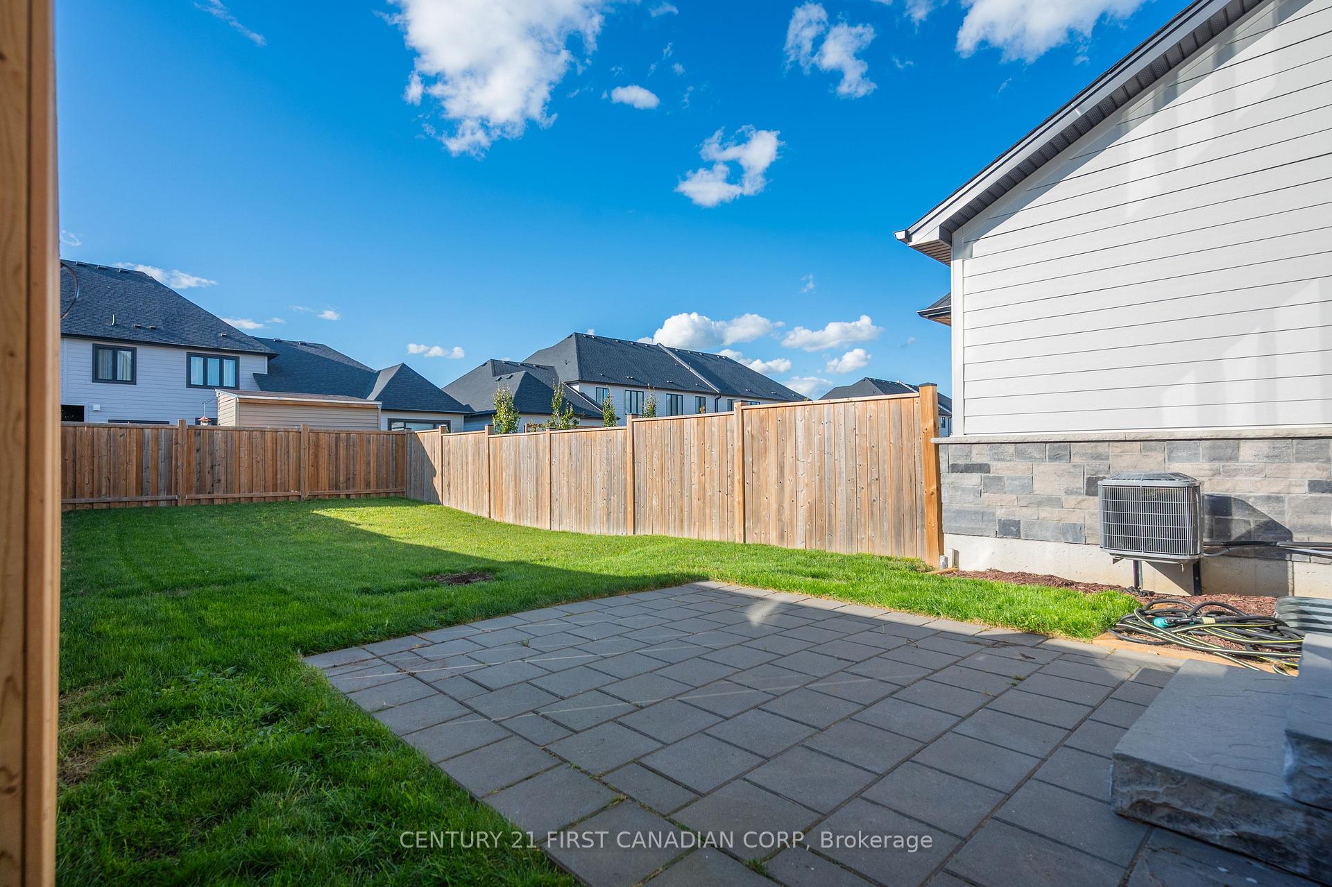 Photo 27 of 203 Winlow Way, Middlesex Centre, Kilworth — HOMEH