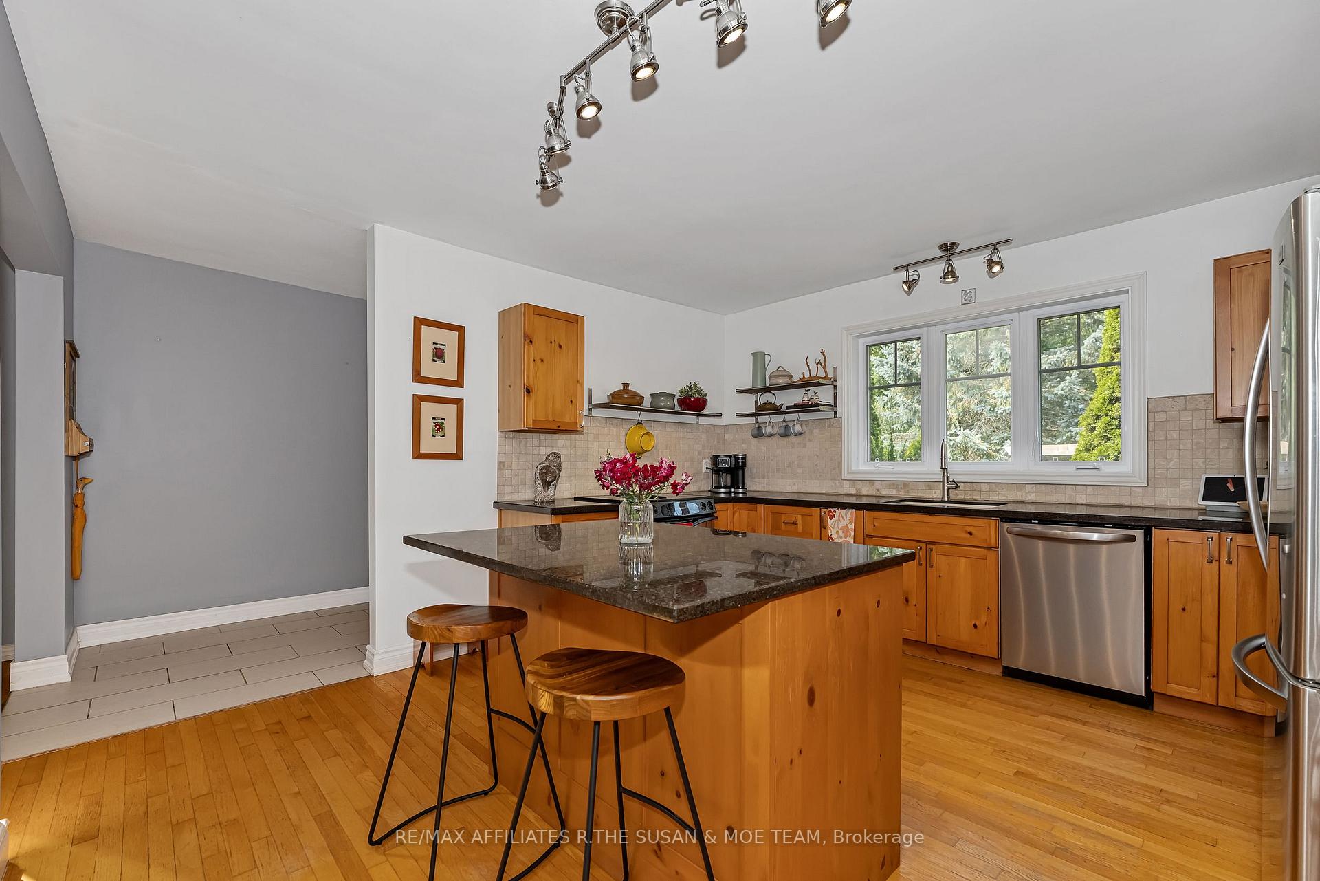 Photo 10 of 12305 Ormond Road, North Dundas, North Dundas (Winchester) Twp — HOMEH