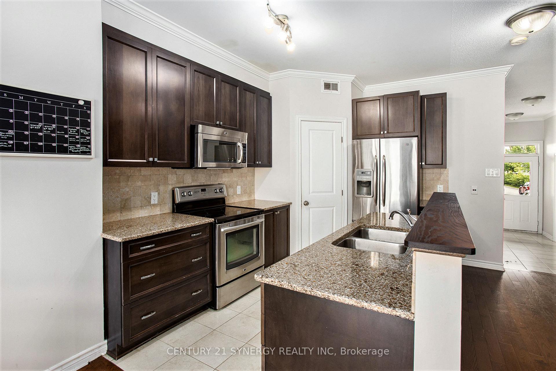 Photo 11 of 516 Rochefort Circle, Ottawa, Avalon West — HOMEH