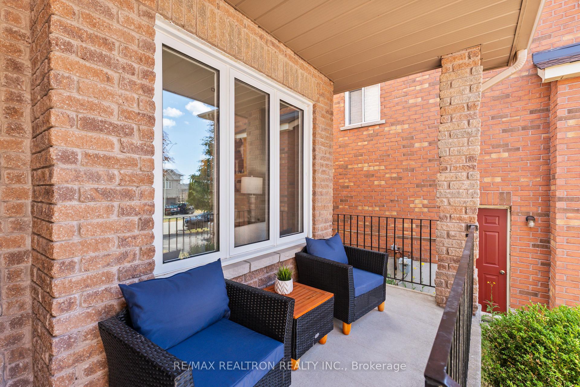 Photo 7 of 11 Jessica Drive, Barrie, Painswick South — HOMEH