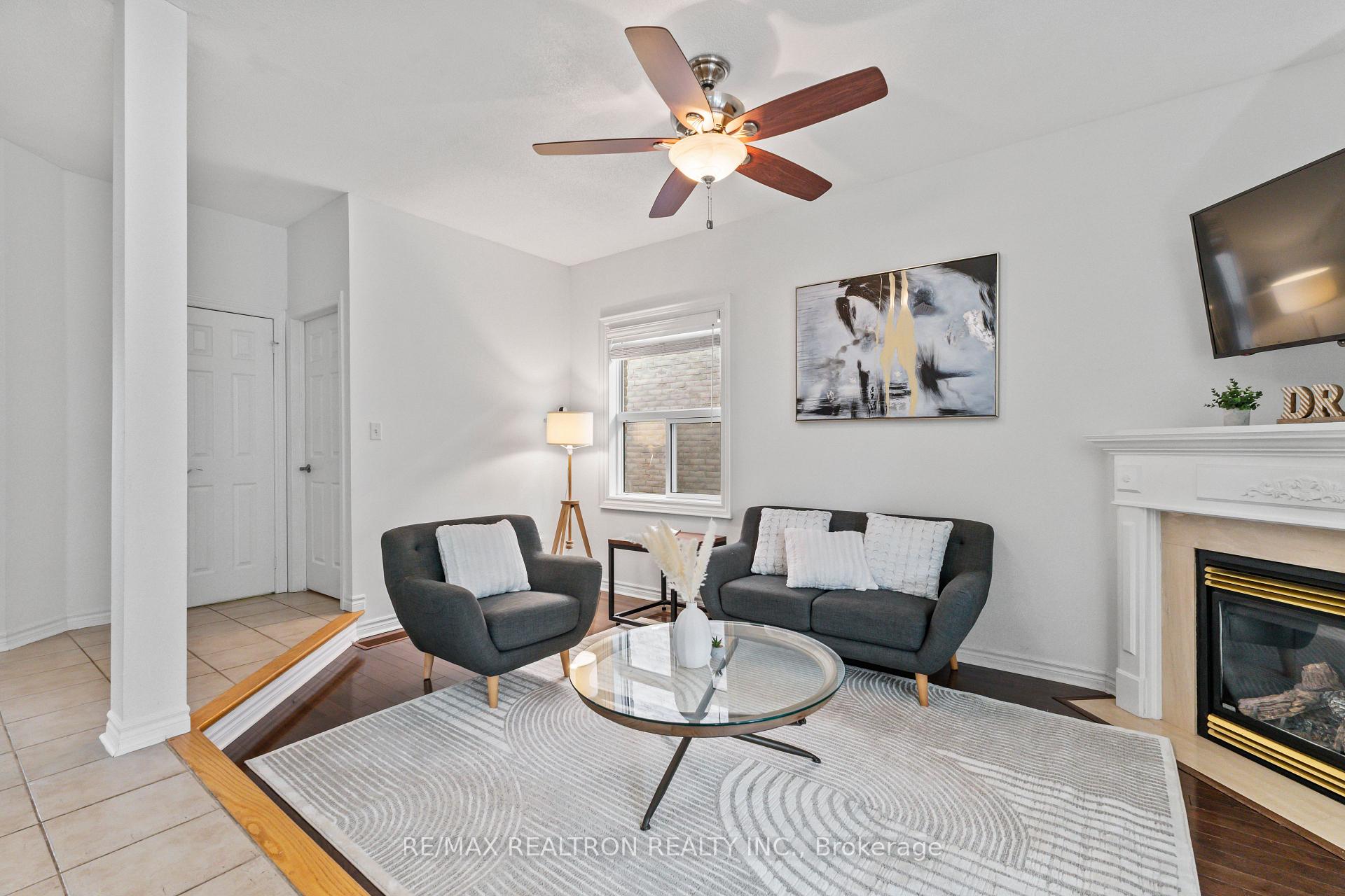 Photo 14 of 11 Jessica Drive, Barrie, Painswick South — HOMEH