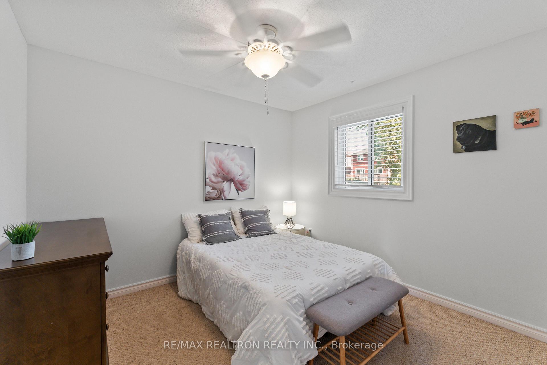 Photo 18 of 11 Jessica Drive, Barrie, Painswick South — HOMEH