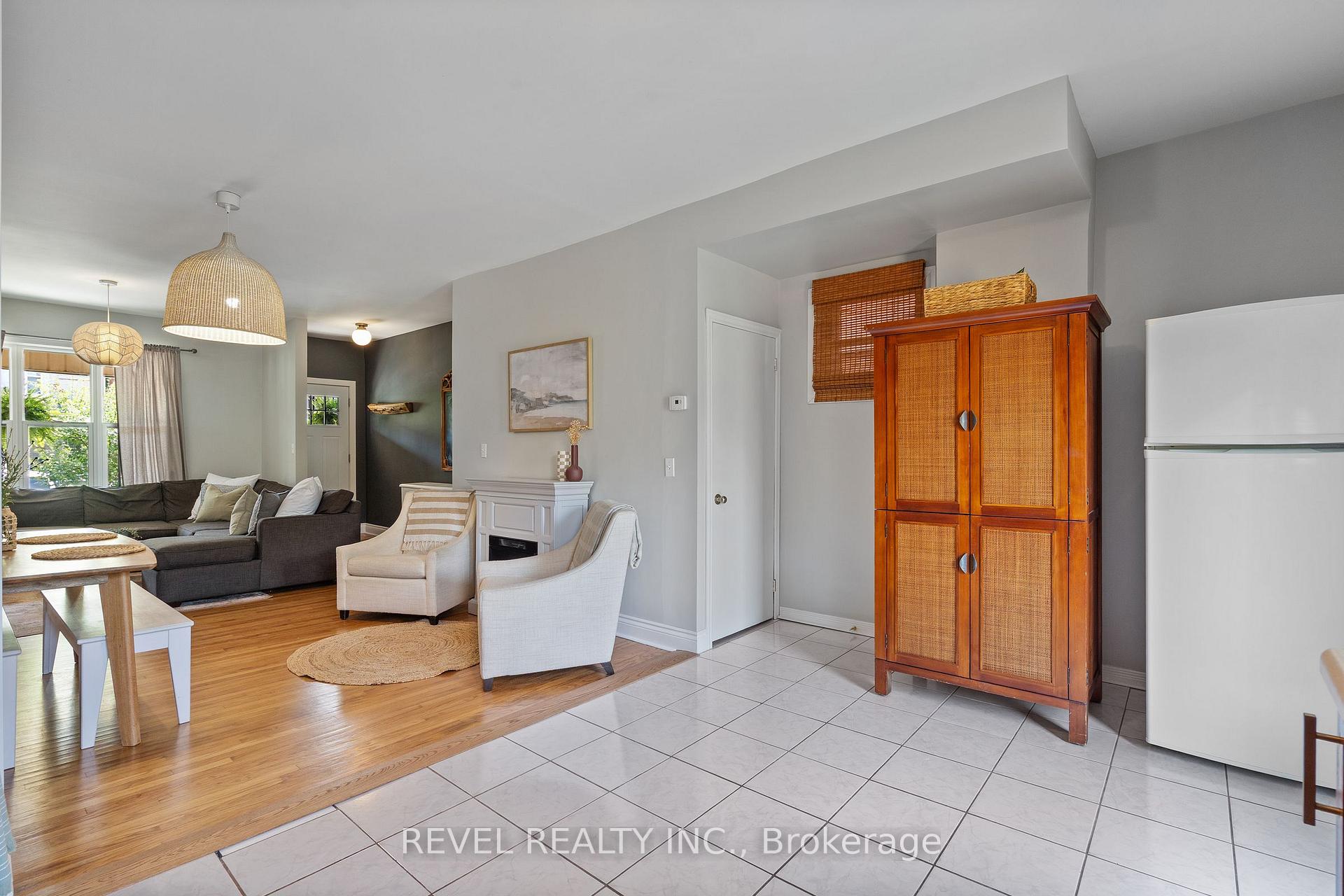 Photo 29 of 33 Holton Avenue N, Hamilton, Gibson — HOMEH