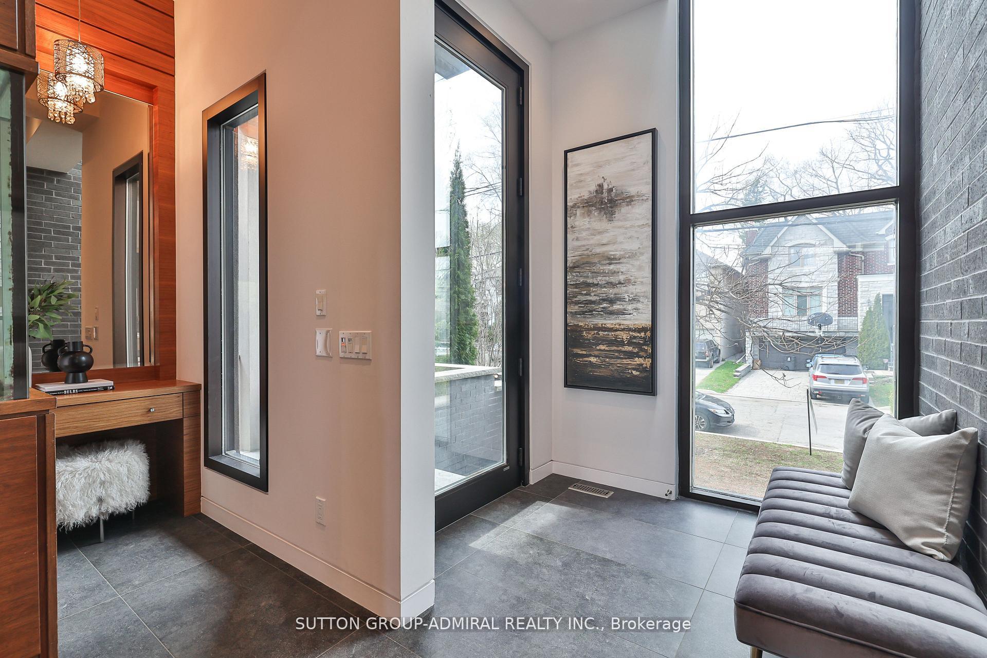 Photo 6 of 415 Douglas Avenue, Toronto, Bedford Park-Nortown — HOMEH