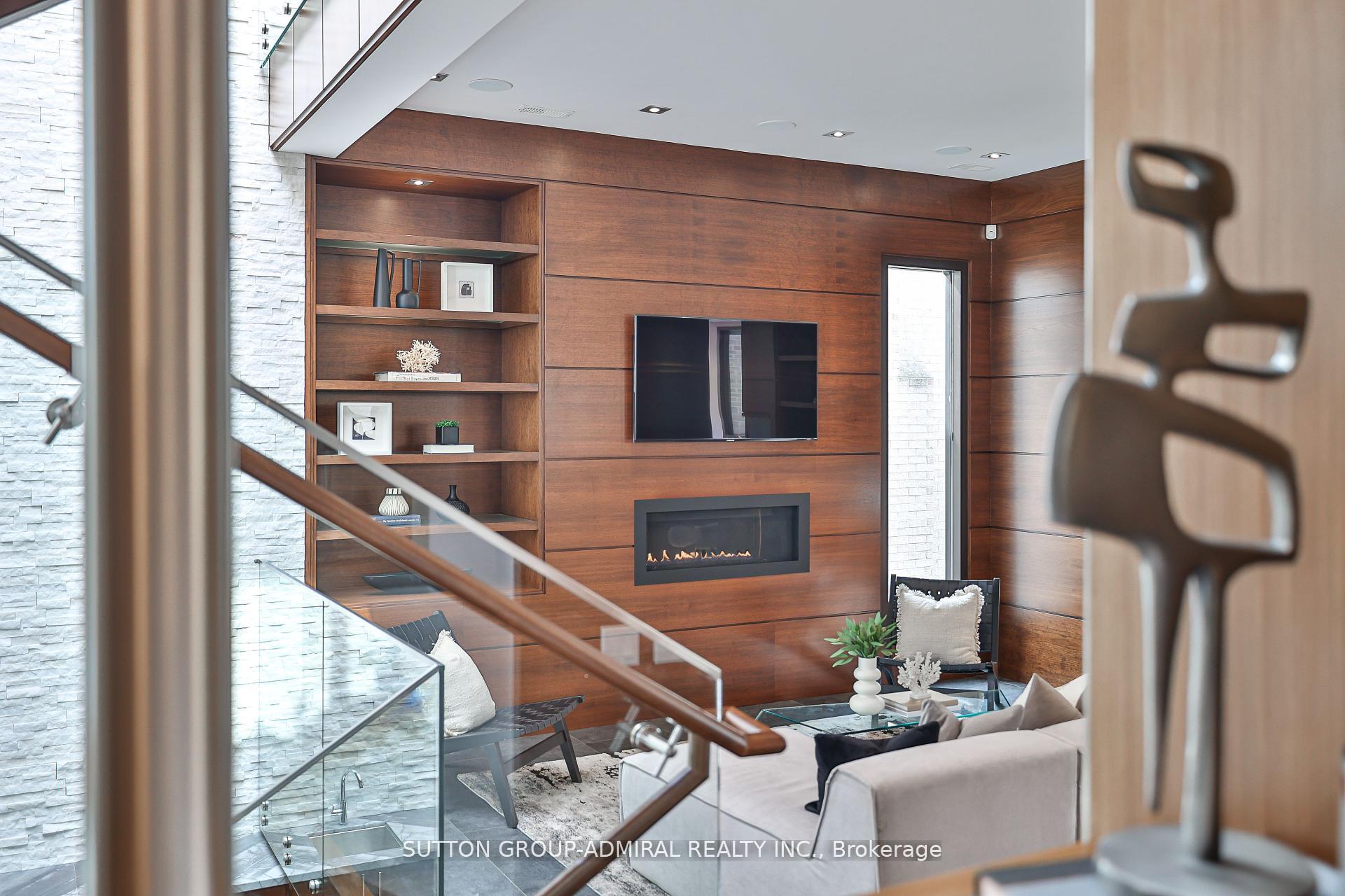 Photo 9 of 415 Douglas Avenue, Toronto, Bedford Park-Nortown — HOMEH