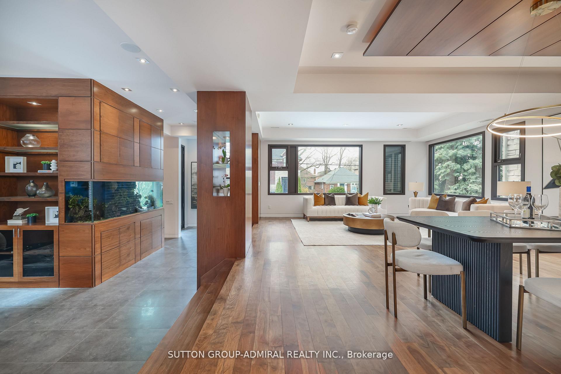Photo 8 of 415 Douglas Avenue, Toronto, Bedford Park-Nortown — HOMEH