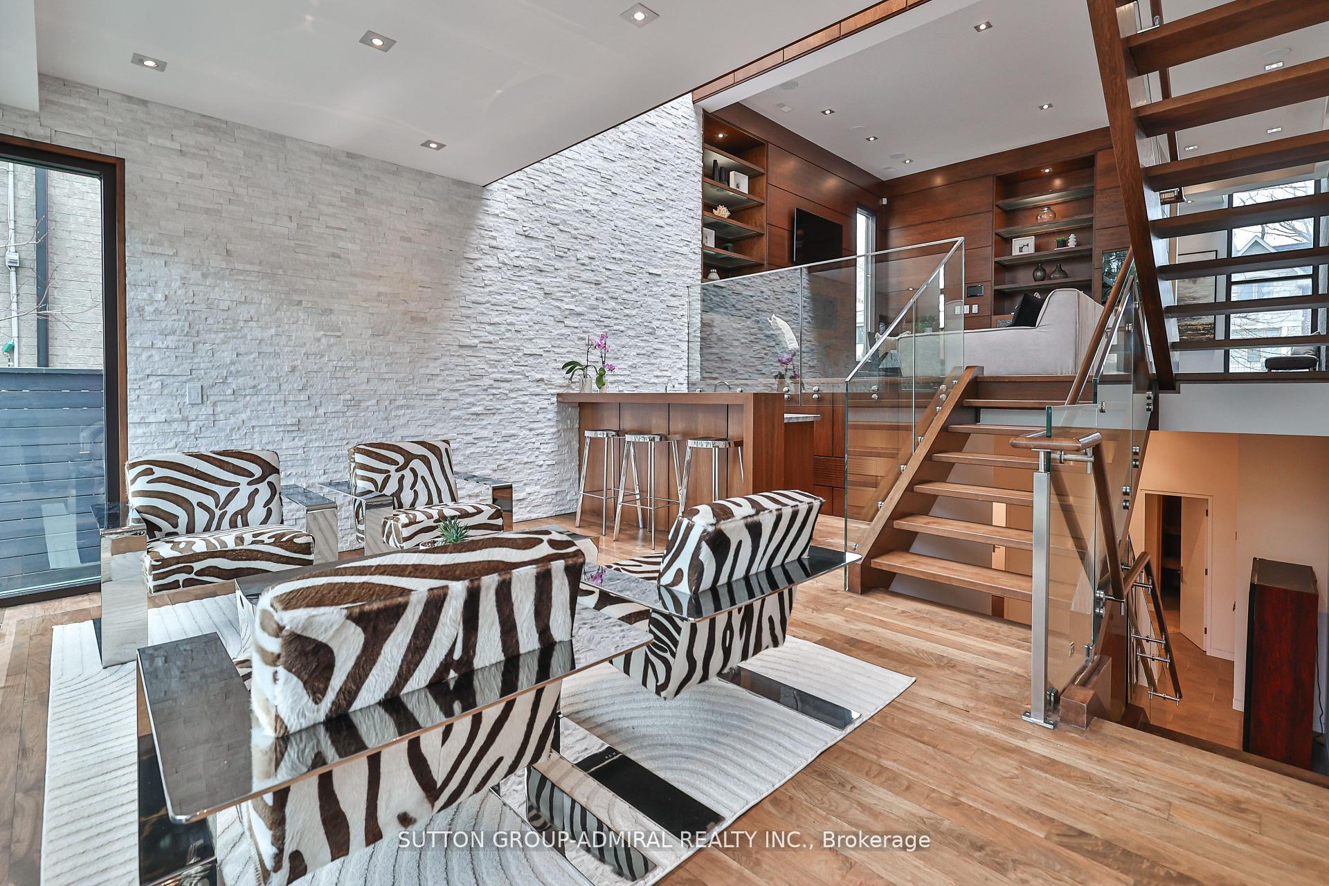 Photo 15 of 415 Douglas Avenue, Toronto, Bedford Park-Nortown — HOMEH