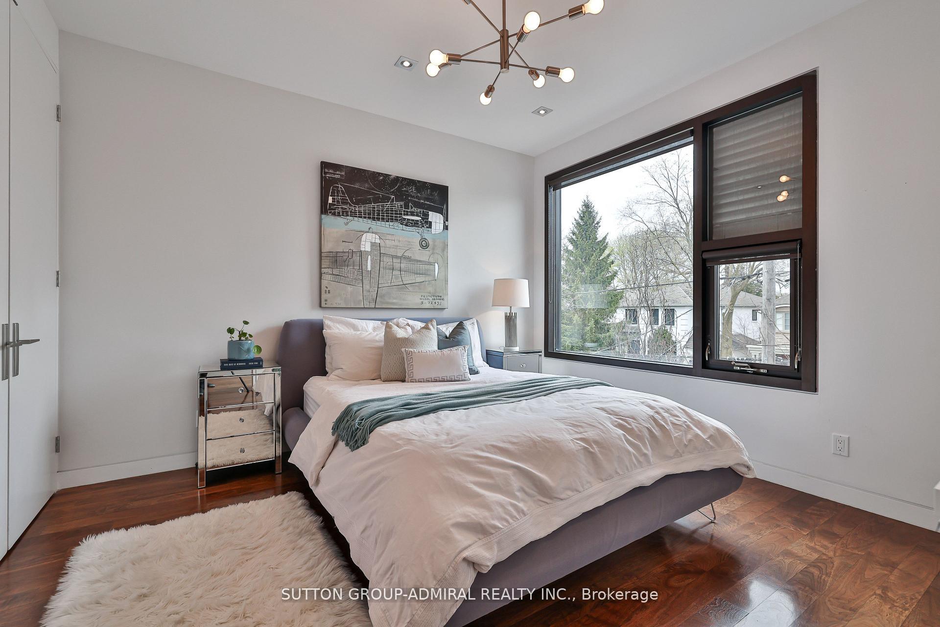Photo 18 of 415 Douglas Avenue, Toronto, Bedford Park-Nortown — HOMEH