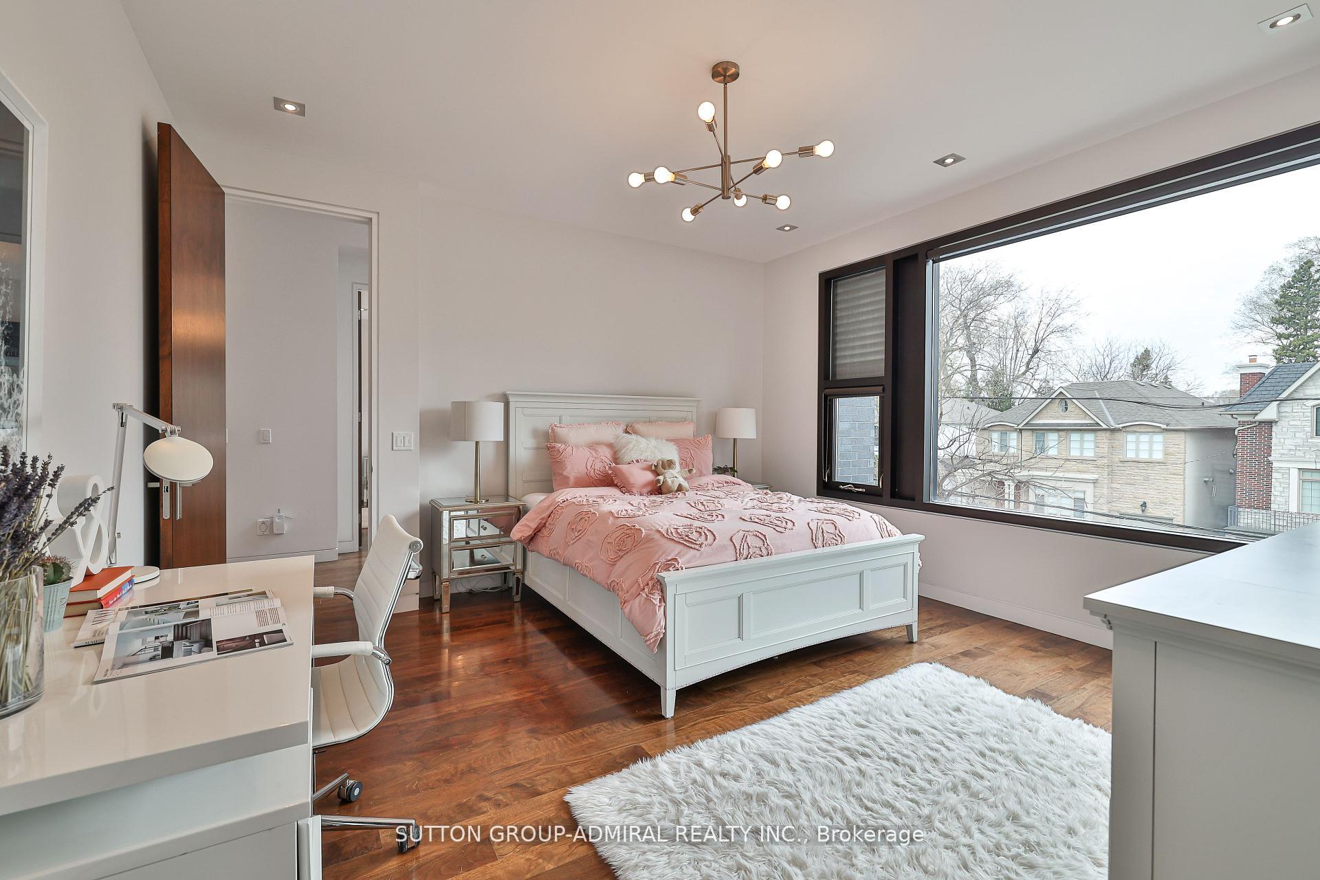 Photo 30 of 415 Douglas Avenue, Toronto, Bedford Park-Nortown — HOMEH