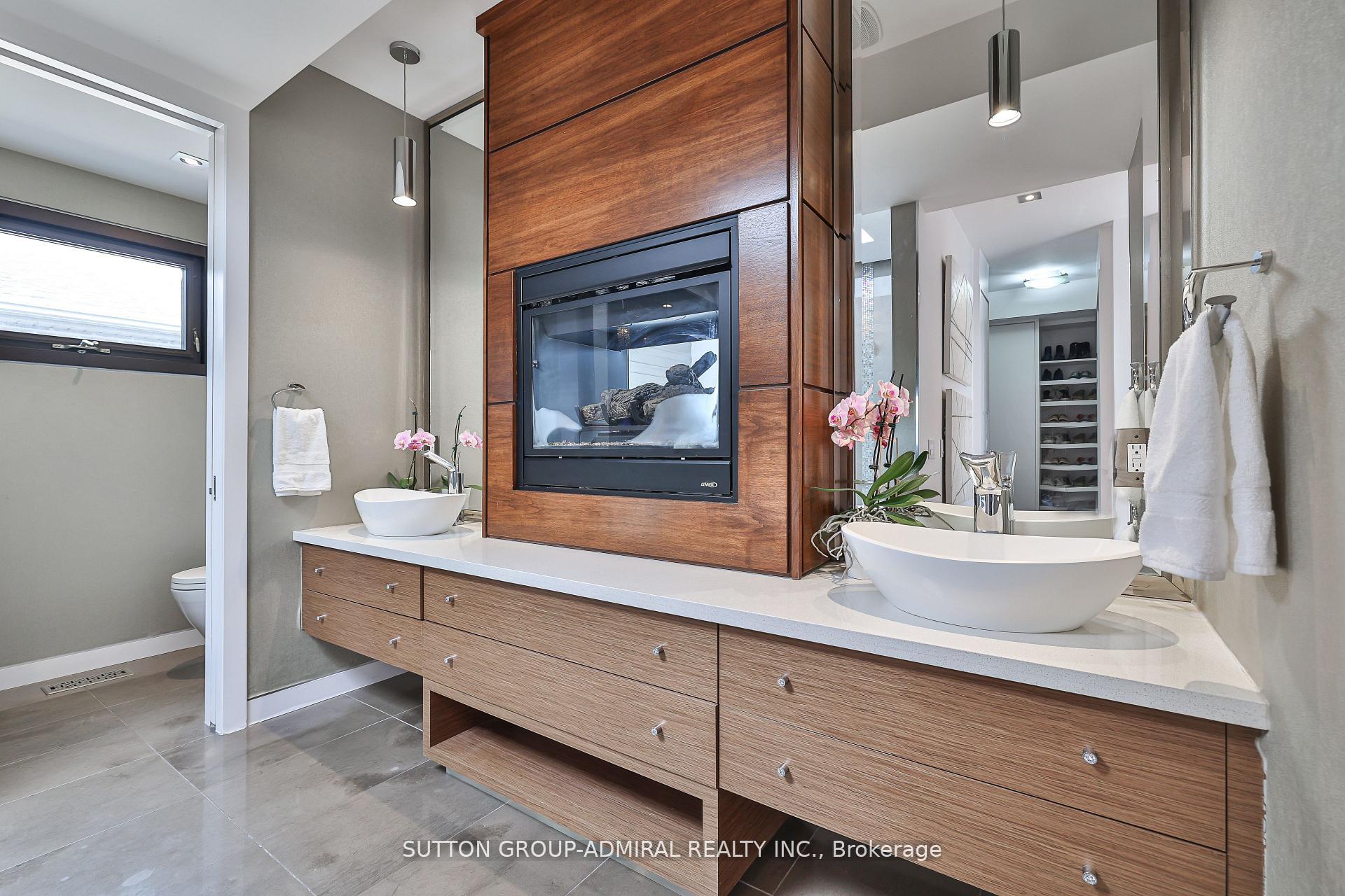 Photo 43 of 415 Douglas Avenue, Toronto, Bedford Park-Nortown — HOMEH