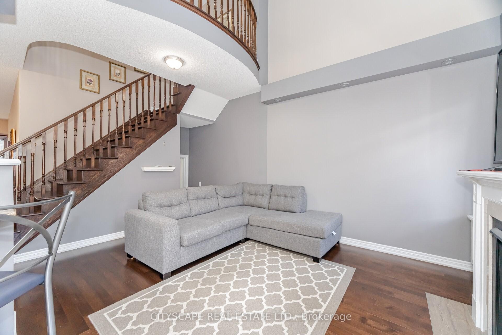 Photo 8 of 19 Windflower Road, Brampton, Northwest Sandalwood Parkway — HOMEH