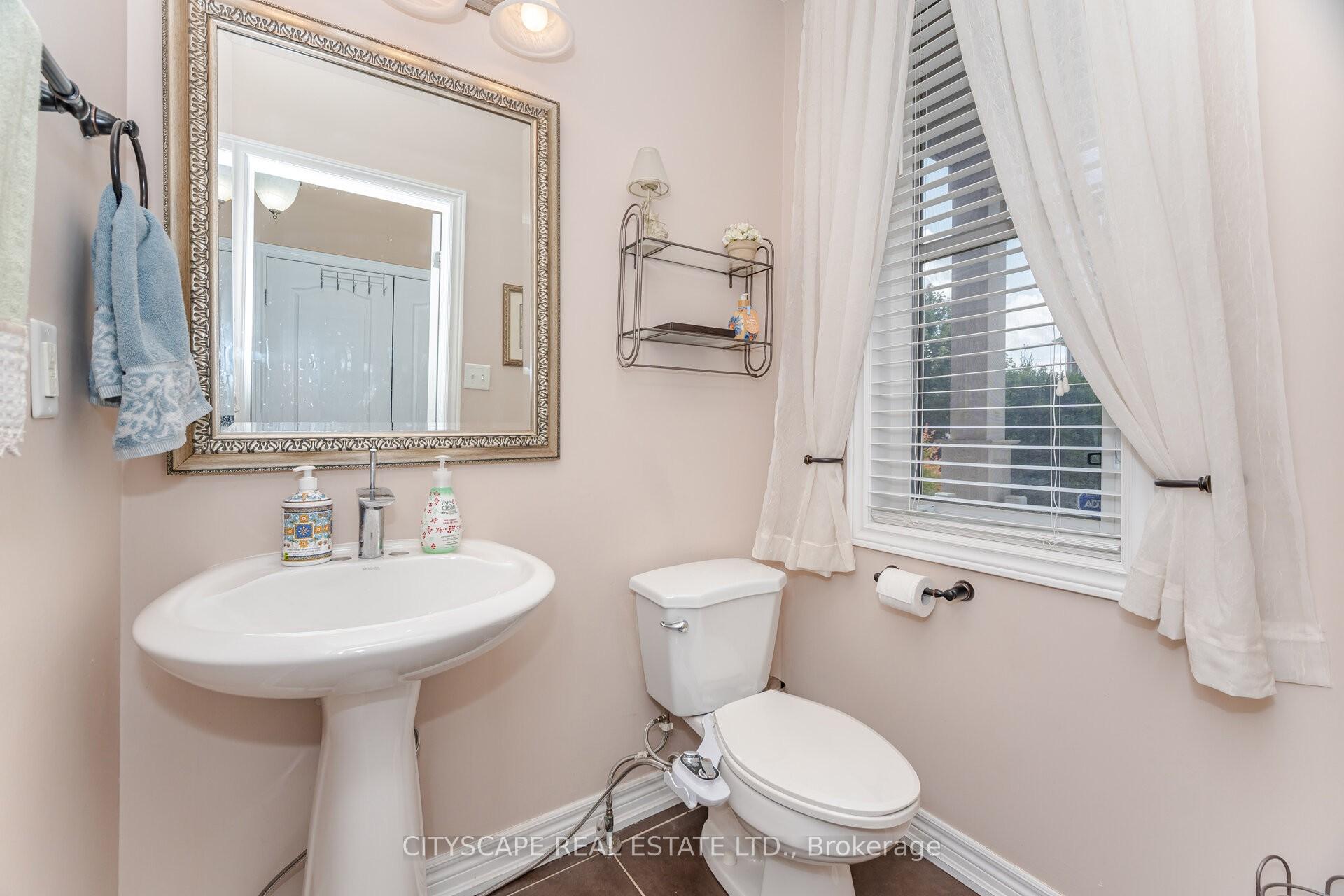 Photo 13 of 19 Windflower Road, Brampton, Northwest Sandalwood Parkway — HOMEH