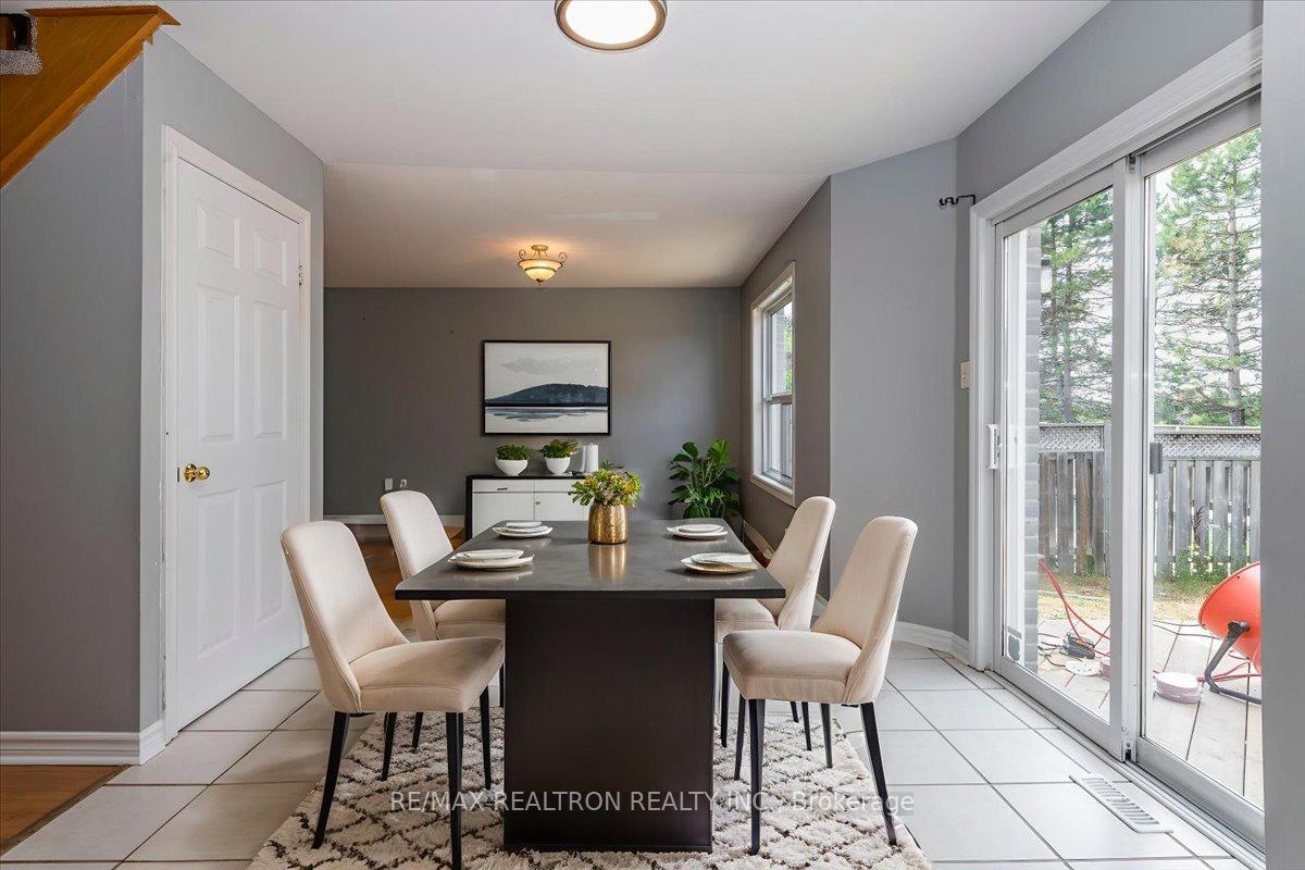 Photo 13 of 64 Stoneybrook Crescent, Barrie, Ardagh — HOMEH