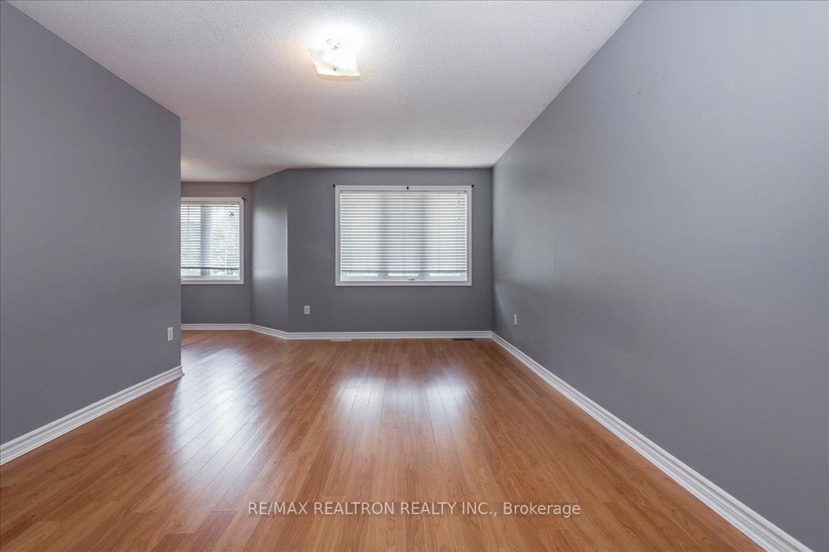 Photo 19 of 64 Stoneybrook Crescent, Barrie, Ardagh — HOMEH