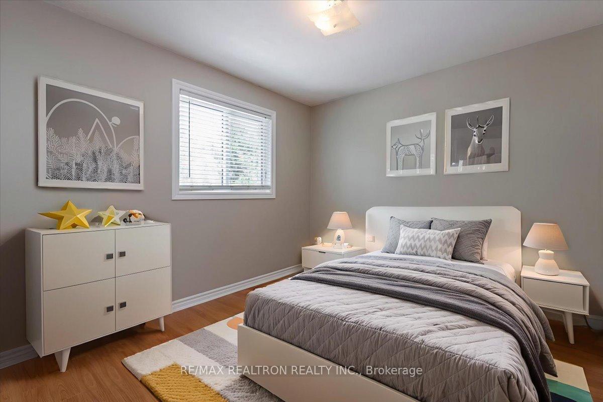 Photo 26 of 64 Stoneybrook Crescent, Barrie, Ardagh — HOMEH