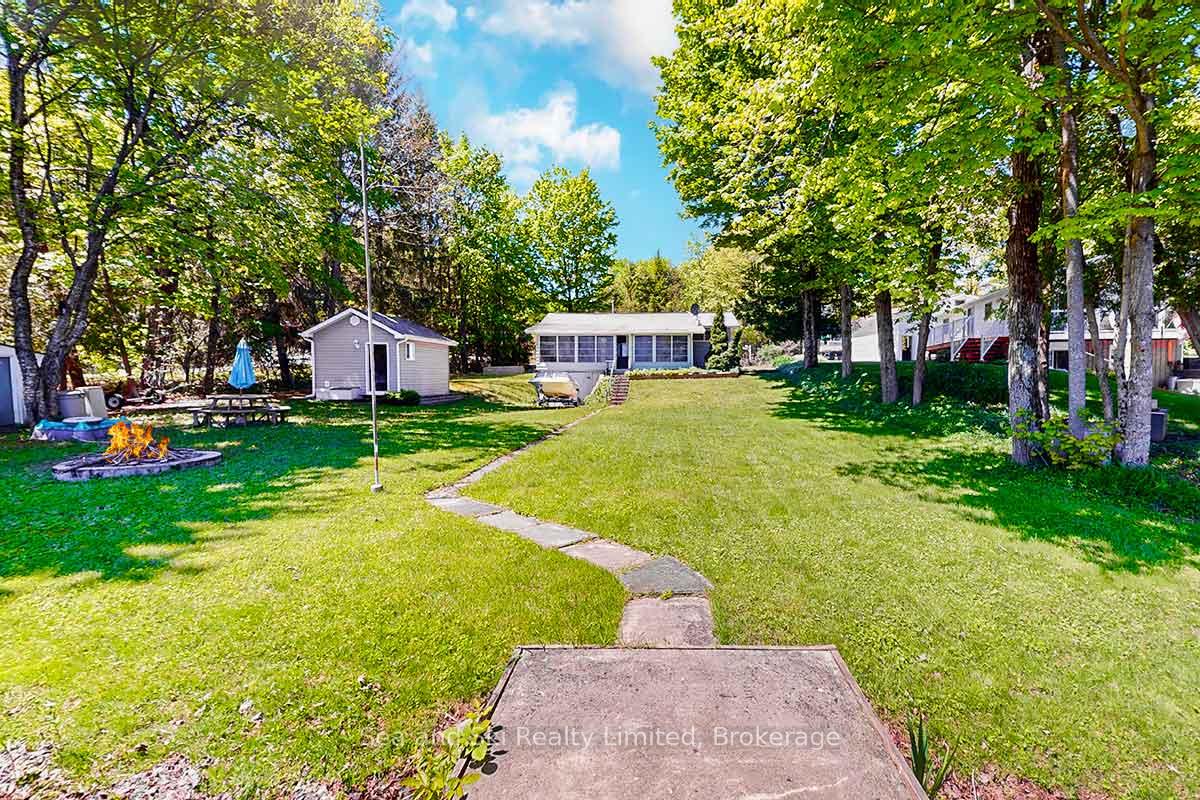 Photo 18 of 622469 Sideroad 7 Side Road, Chatsworth — HOMEH