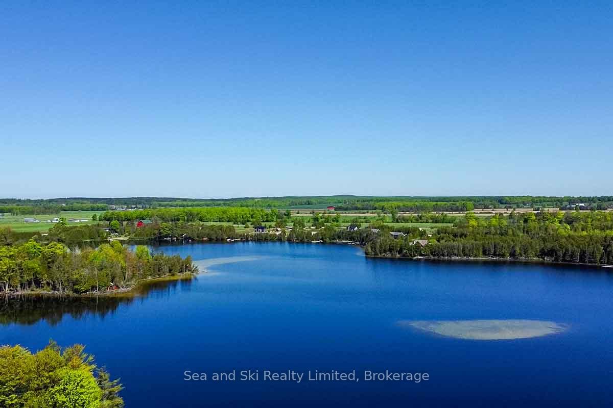 Photo 14 of 622469 Sideroad 7 Side Road, Chatsworth — HOMEH