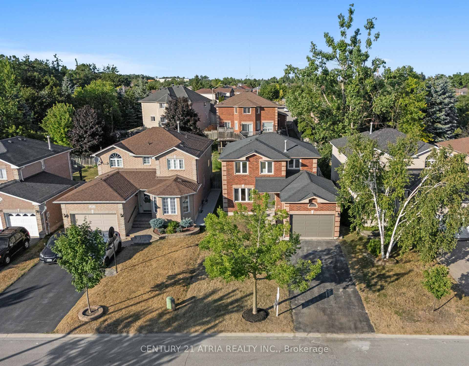 Photo 28 of 15 Dykstra Drive, Barrie, Holly — HOMEH