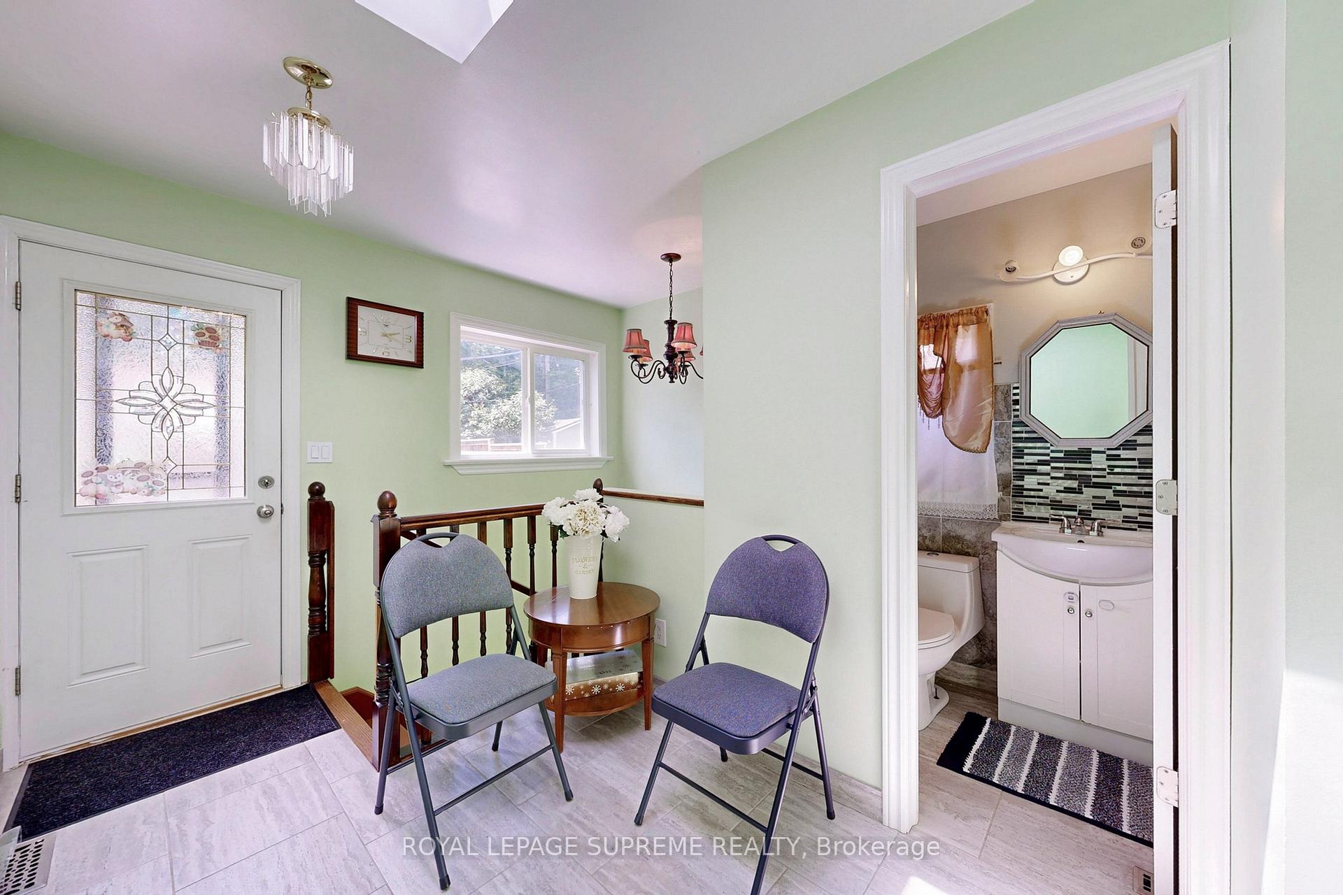 Photo 3 of 354 Winona Drive, Toronto, Oakwood Village — HOMEH