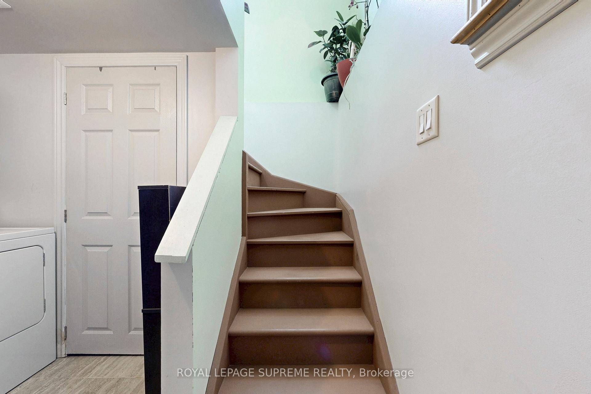 Photo 6 of 354 Winona Drive, Toronto, Oakwood Village — HOMEH