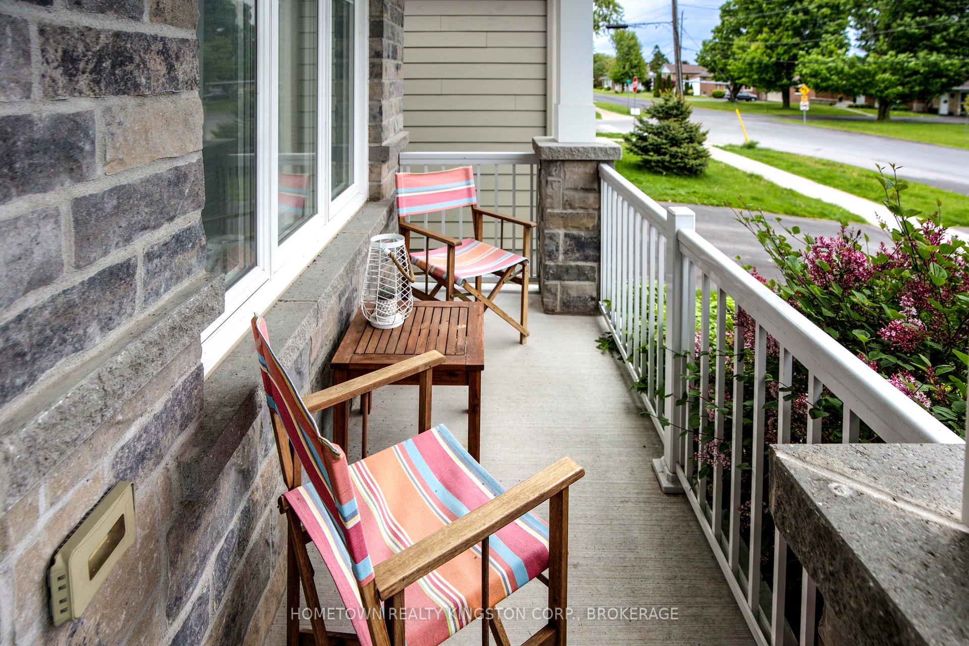 Photo 9 of 18 J Manitou Crescent E, Loyalist, Amherstview — HOMEH