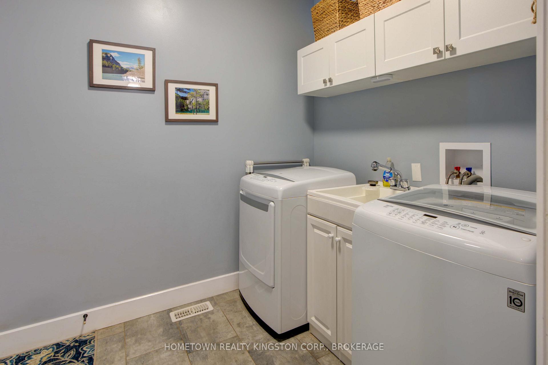 Photo 6 of 18 J Manitou Crescent E, Loyalist, Amherstview — HOMEH