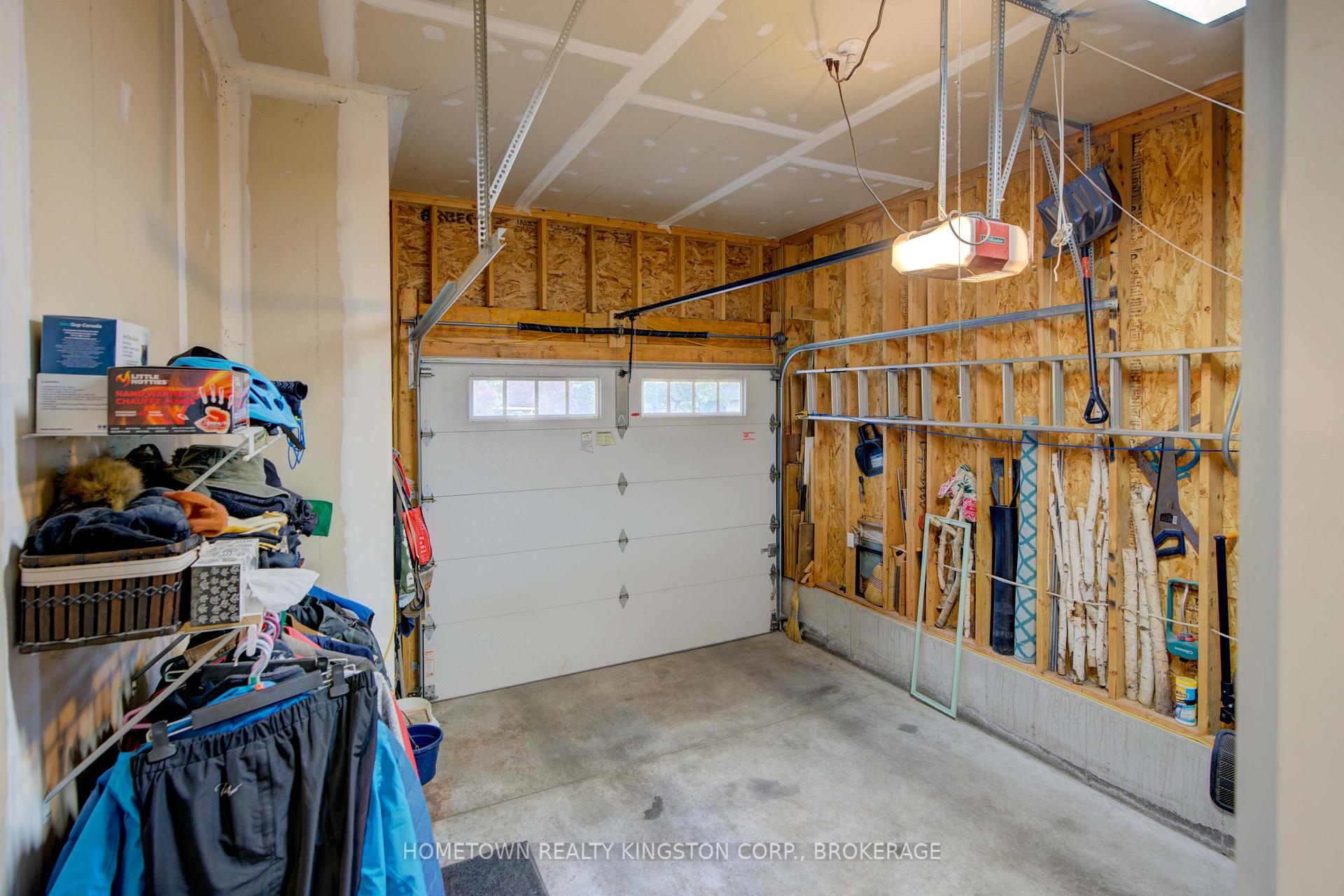 Photo 18 of 18 J Manitou Crescent E, Loyalist, Amherstview — HOMEH