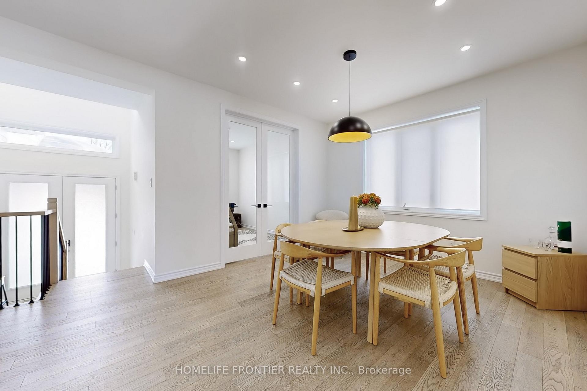Photo 3 of 256 Ramblewood Drive, Wasaga Beach — HOMEH