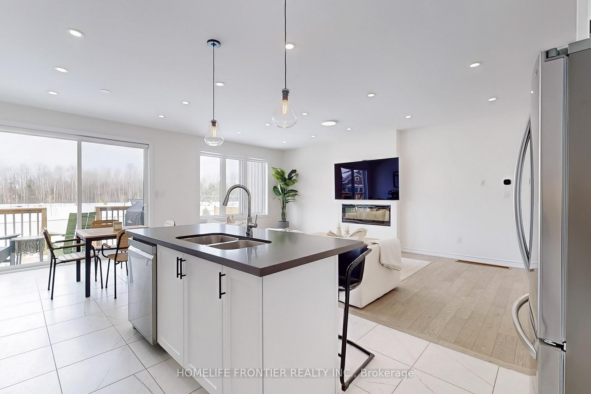 Photo 23 of 256 Ramblewood Drive, Wasaga Beach — HOMEH