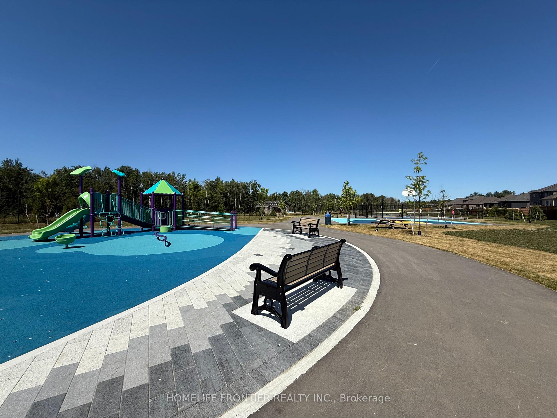 Photo 29 of 256 Ramblewood Drive, Wasaga Beach — HOMEH