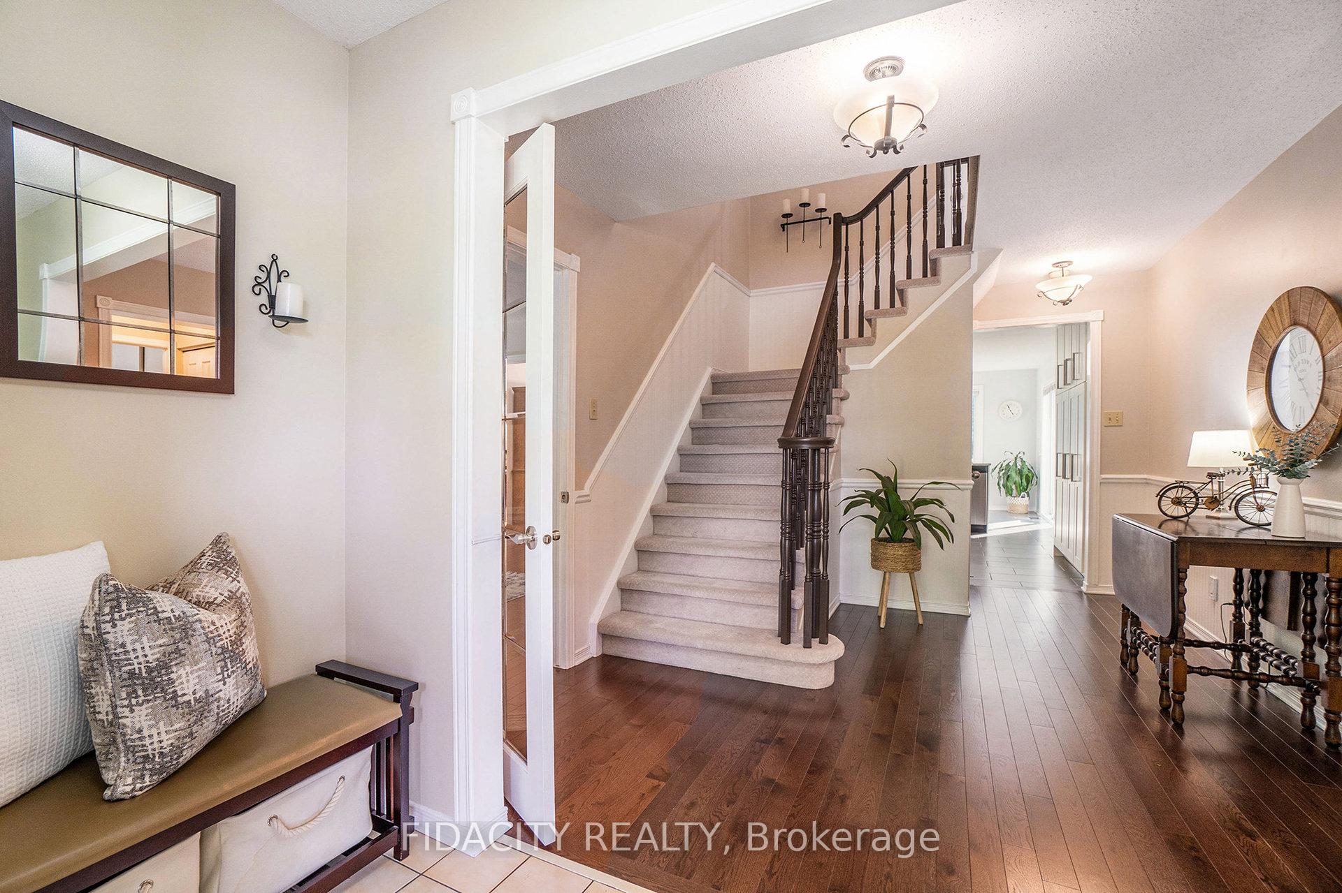 Photo 3 of 17 Albury Crescent, Ottawa, Stittsville (Central) — HOMEH