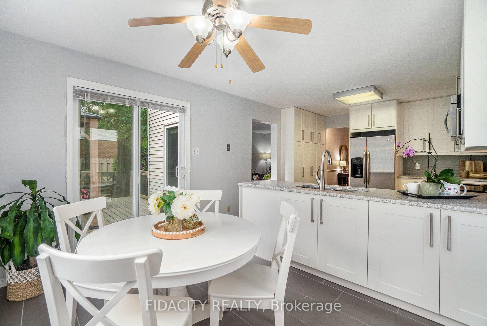 Photo 10 of 17 Albury Crescent, Ottawa, Stittsville (Central) — HOMEH