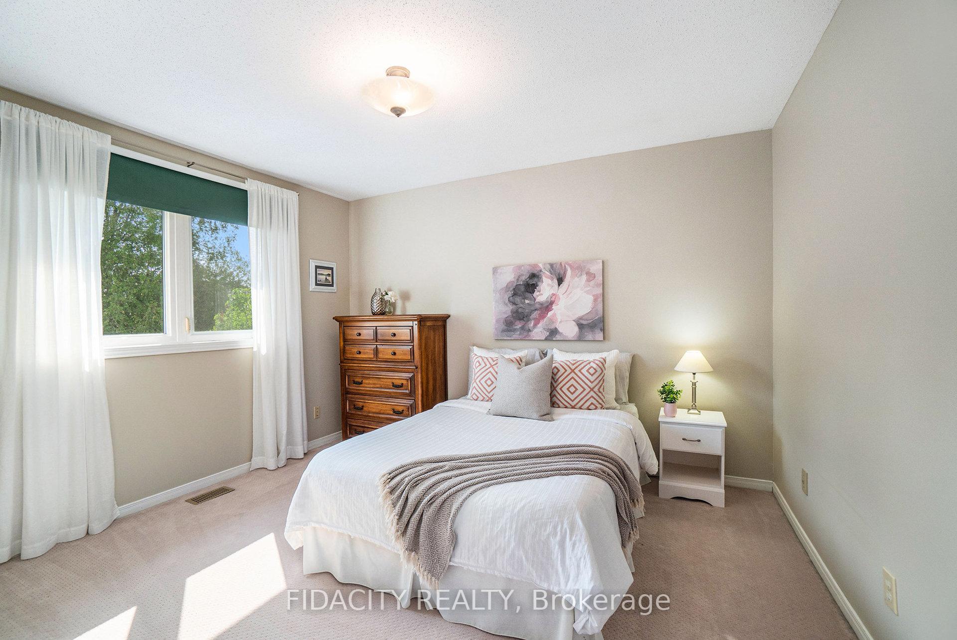 Photo 21 of 17 Albury Crescent, Ottawa, Stittsville (Central) — HOMEH