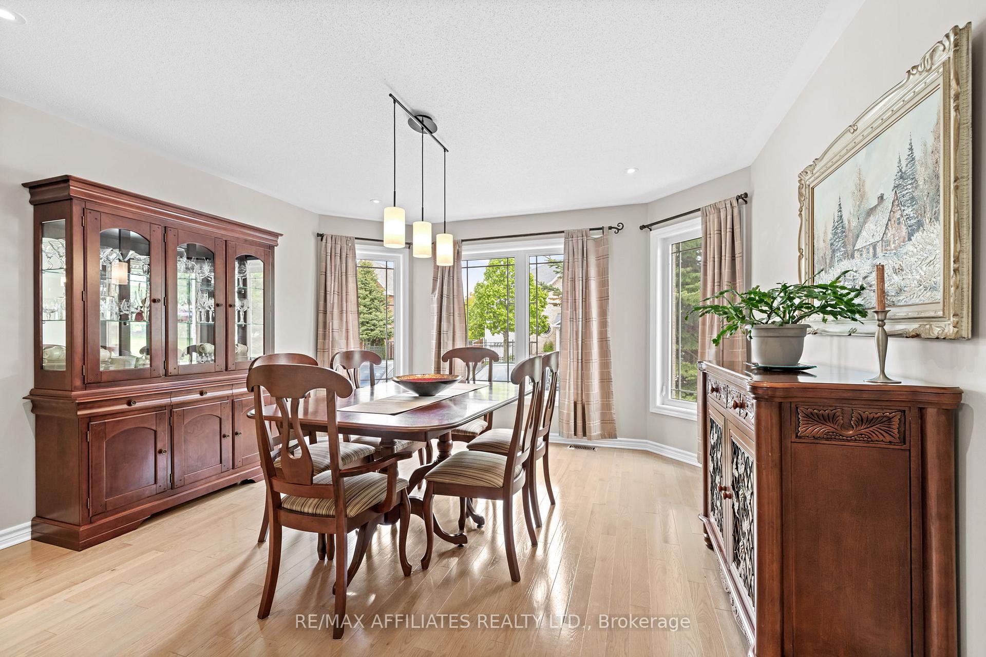 Photo 6 of 200 Moss Grove Street, Ottawa, Barrhaven - Strandherd — HOMEH