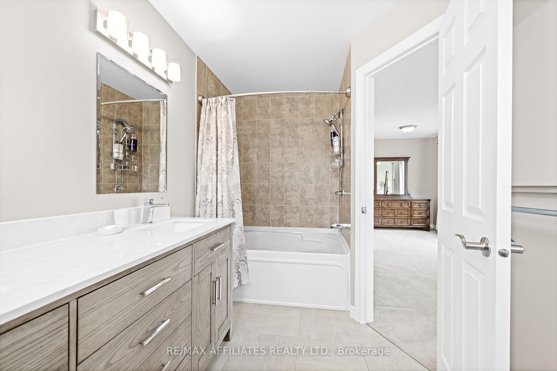 Photo 21 of 200 Moss Grove Street, Ottawa, Barrhaven - Strandherd — HOMEH
