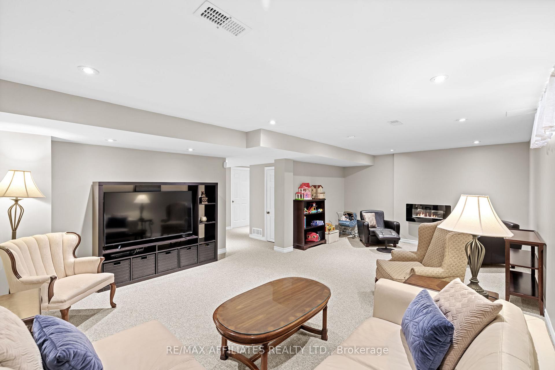 Photo 26 of 200 Moss Grove Street, Ottawa, Barrhaven - Strandherd — HOMEH