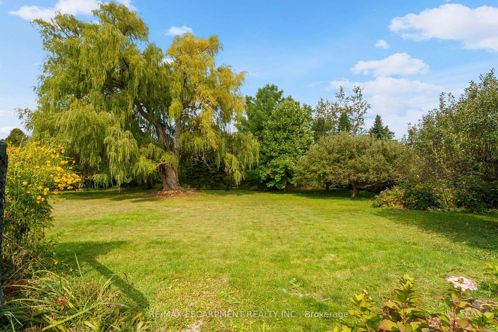 Photo 45 of 9604 Twenty Road W, Hamilton, Rural Glanbrook — HOMEH