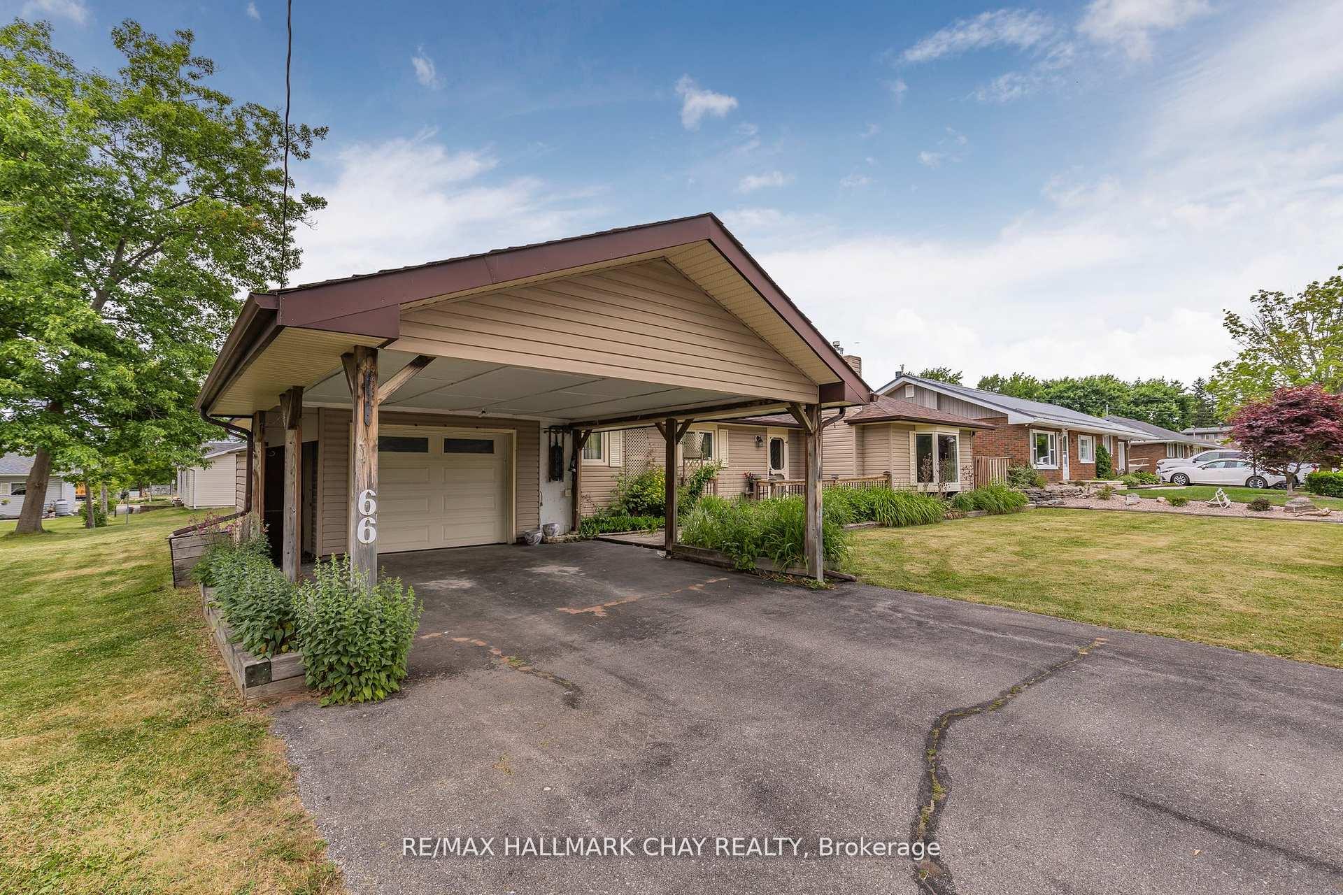 Photo 4 of 66 Queen Street E, Springwater, Elmvale — HOMEH