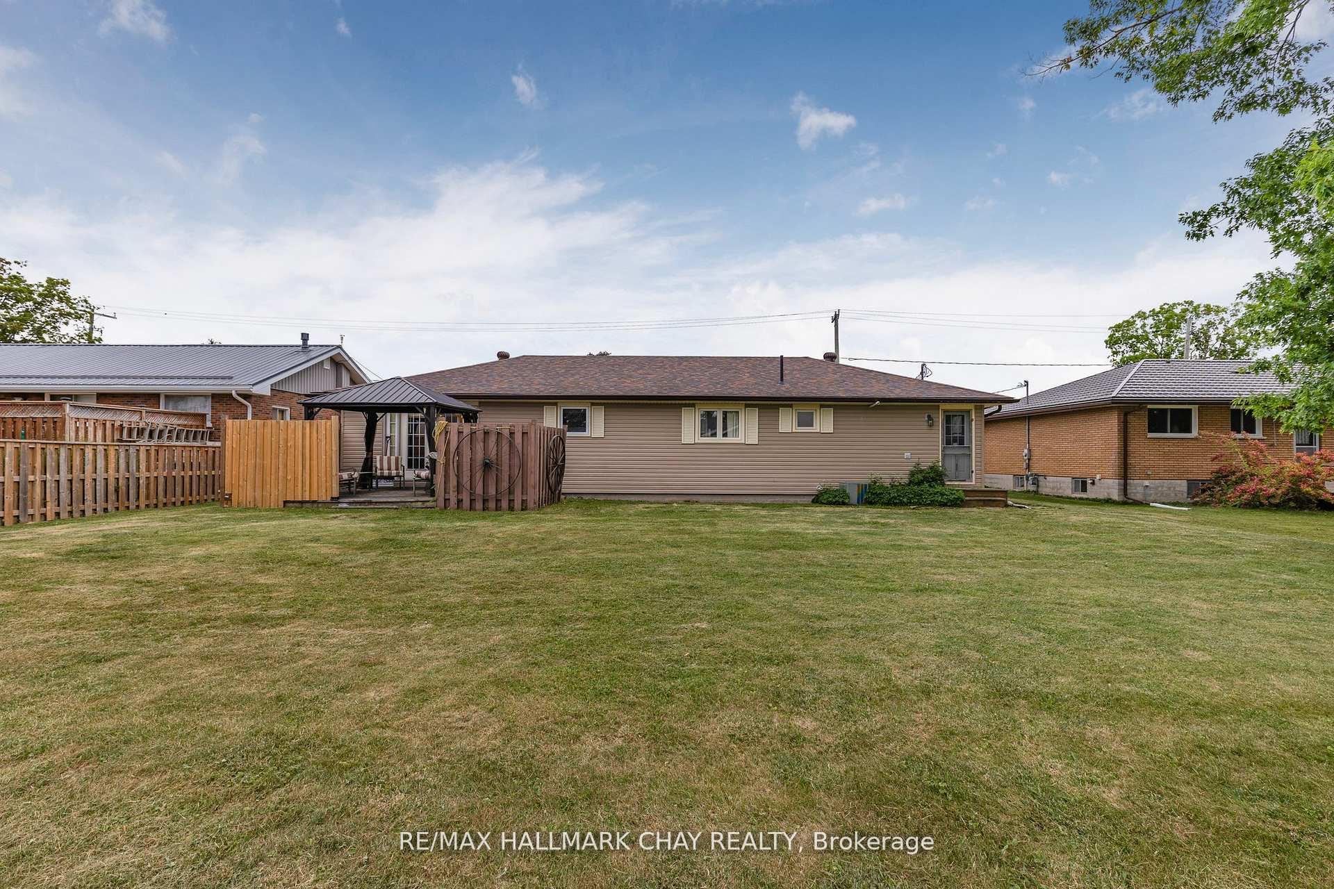 Photo 21 of 66 Queen Street E, Springwater, Elmvale — HOMEH