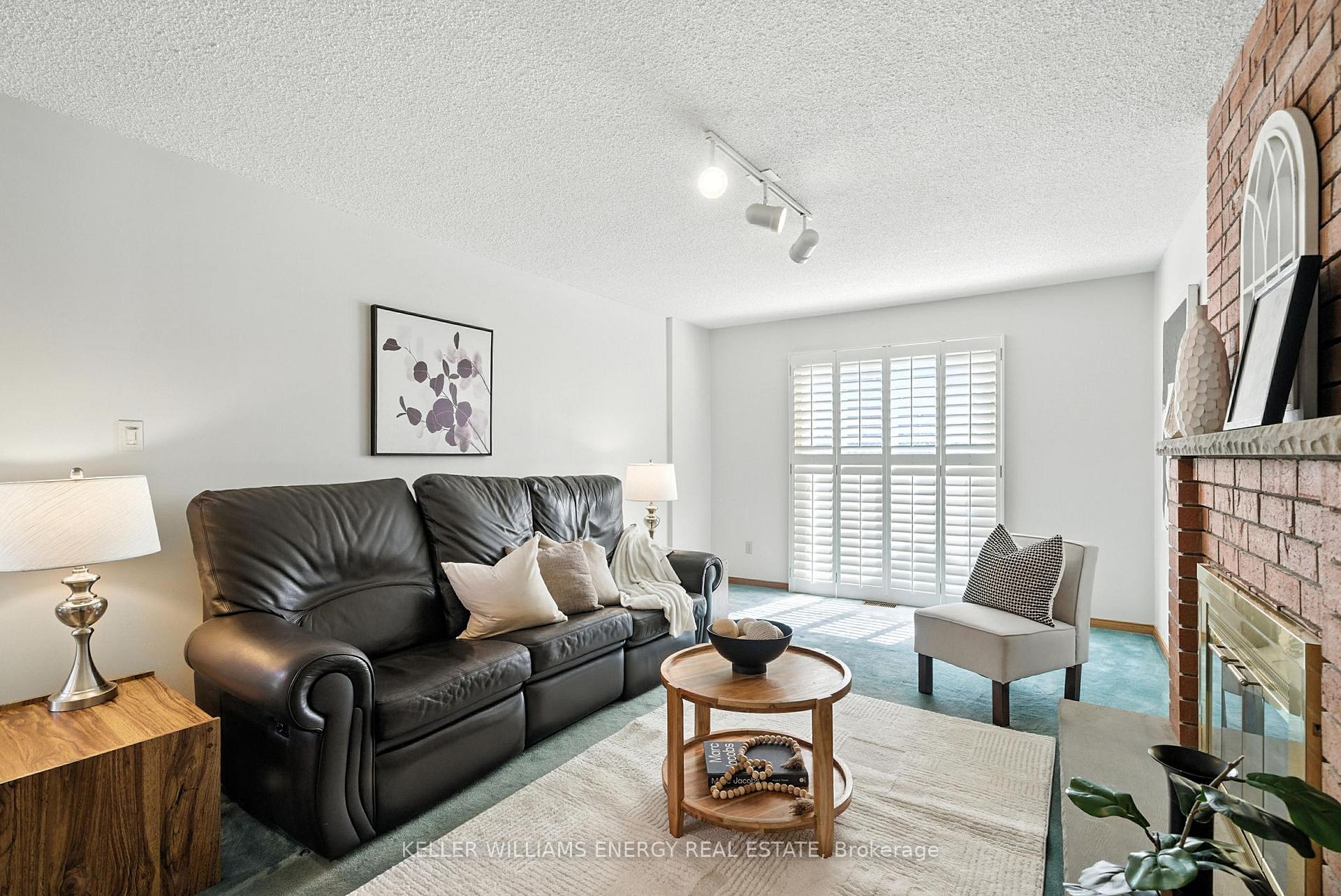 Photo 19 of 49 Cairns Drive, Markham, Raymerville — HOMEH