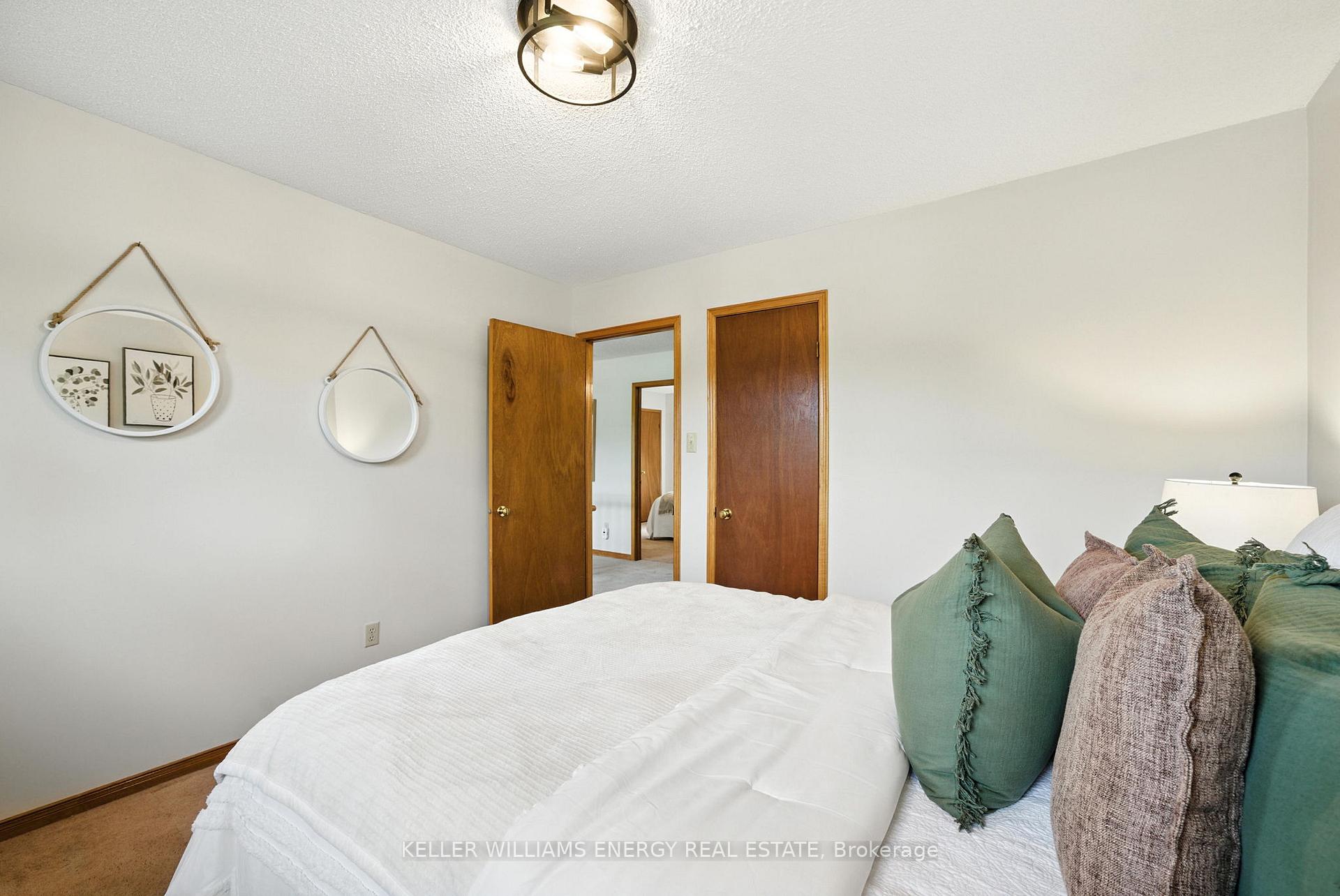 Photo 30 of 49 Cairns Drive, Markham, Raymerville — HOMEH