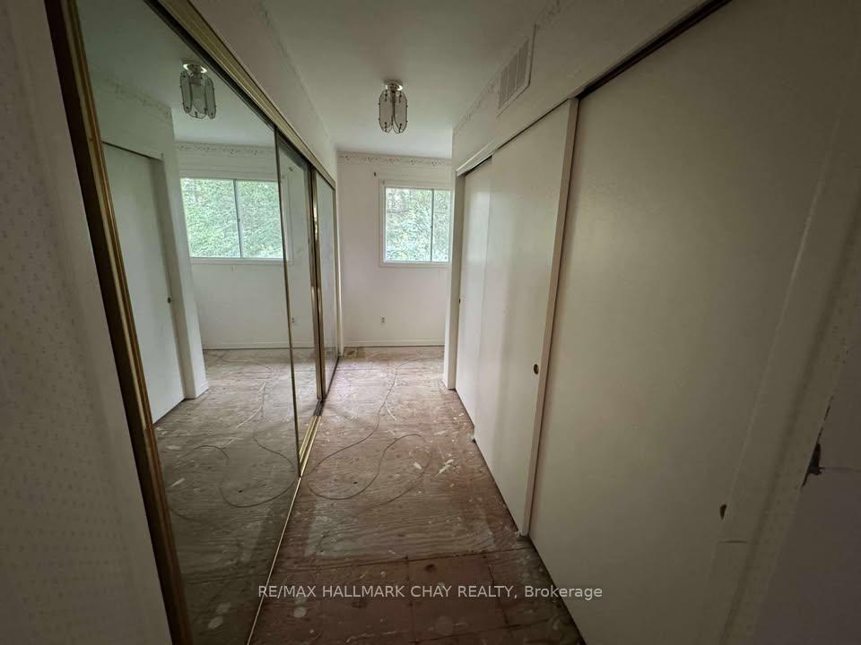 Photo 22 of 23 Cedar Creek Road, Springwater, Midhurst — HOMEH
